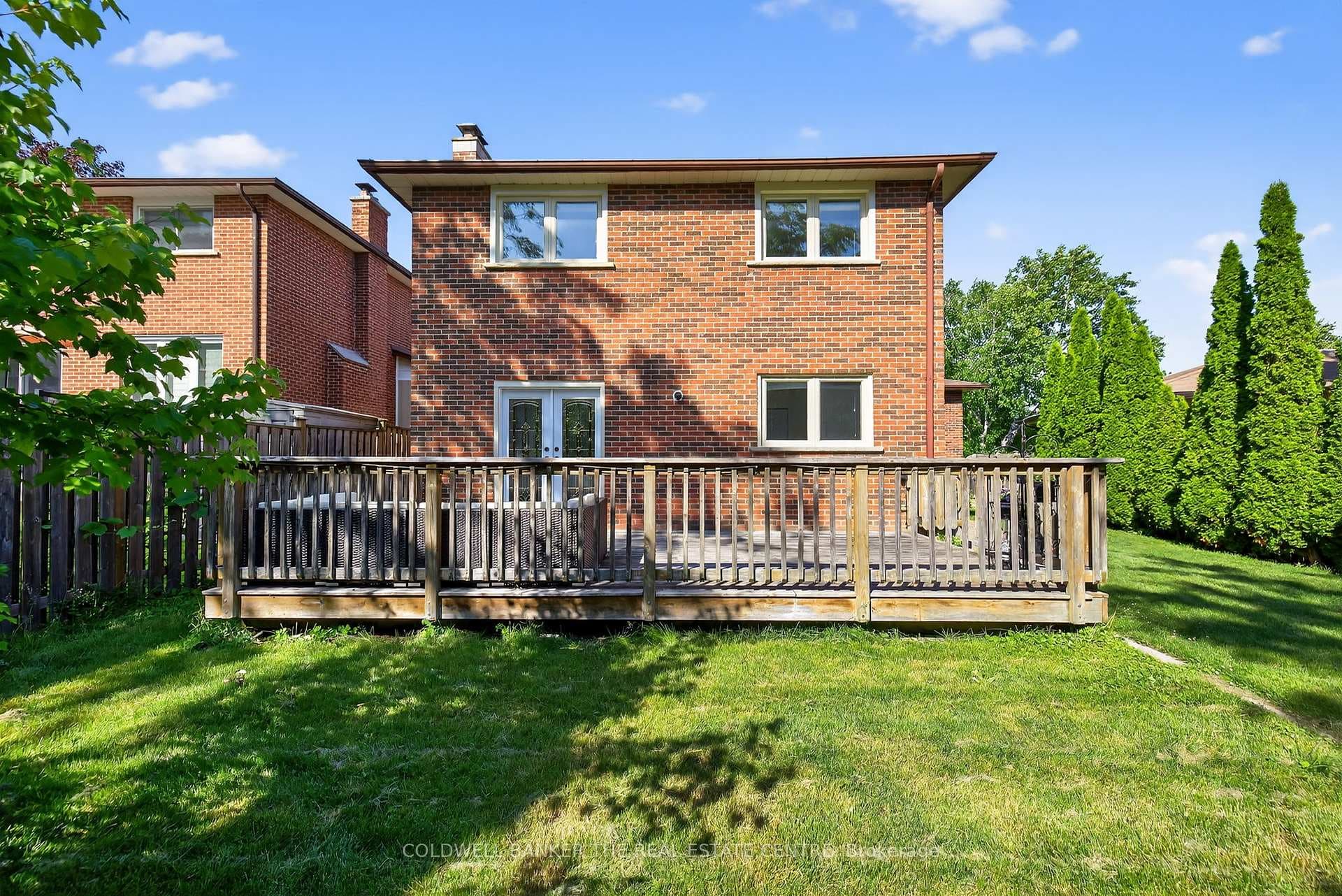 204 Alexander Road photo 37