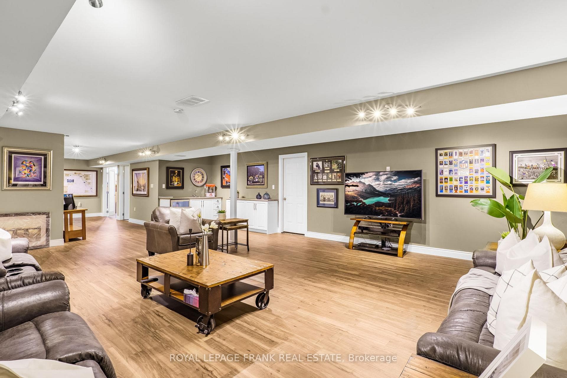 64 Suggitt Drive photo 29