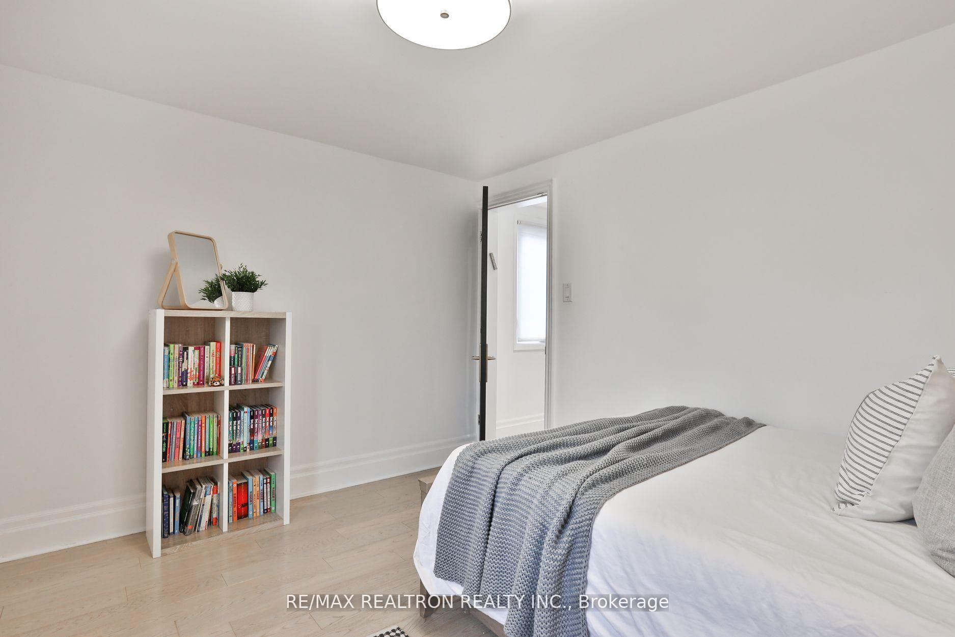 337 Winona Drive photo 22