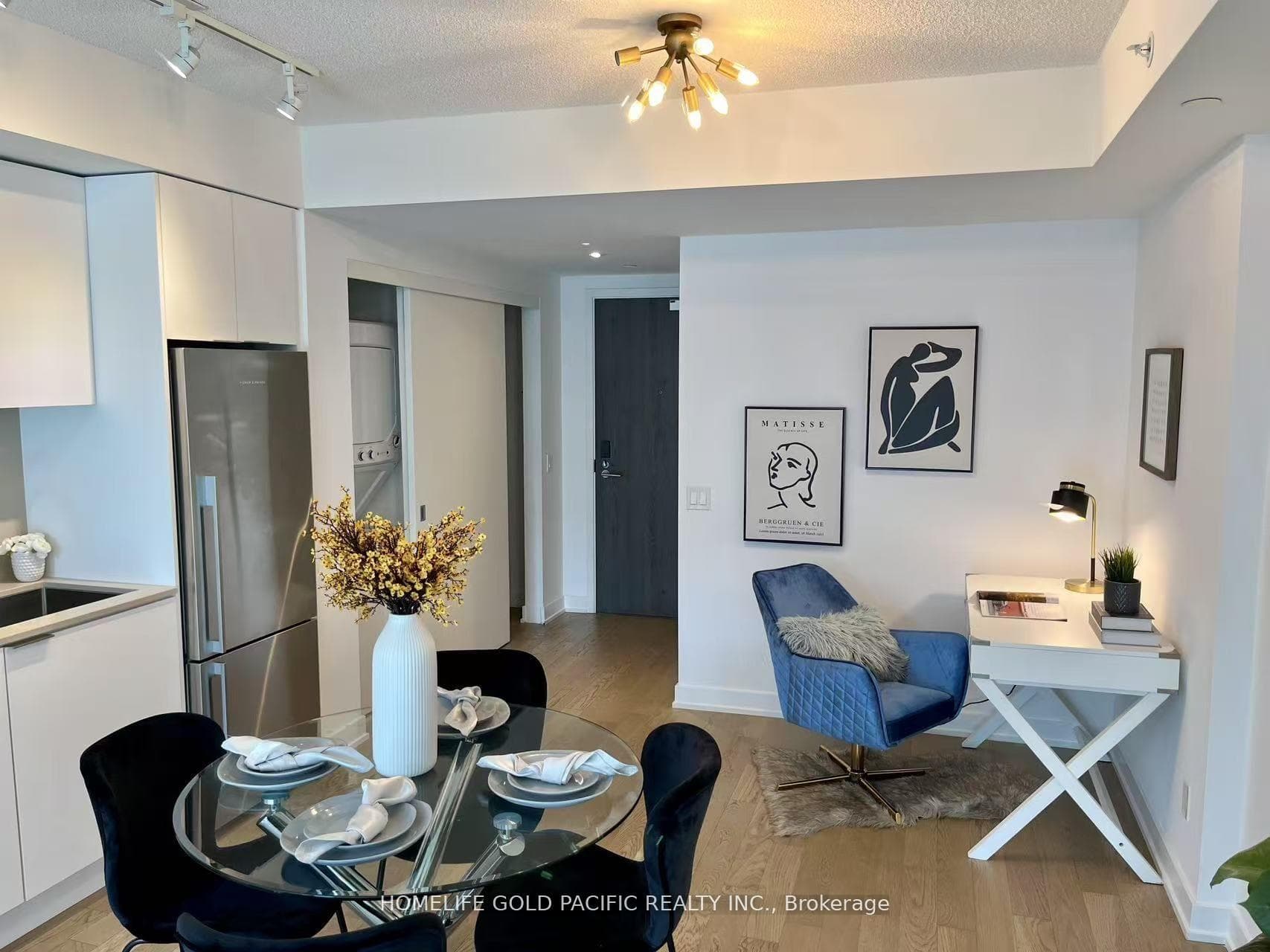 25 Richmond Street Unit 1009 photo 7