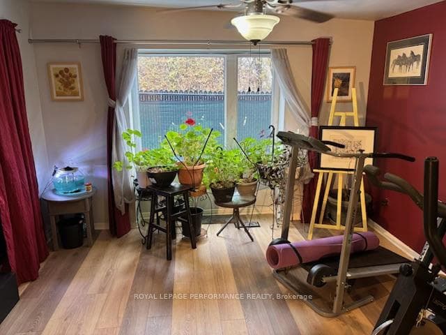 743 Regent Street photo 10