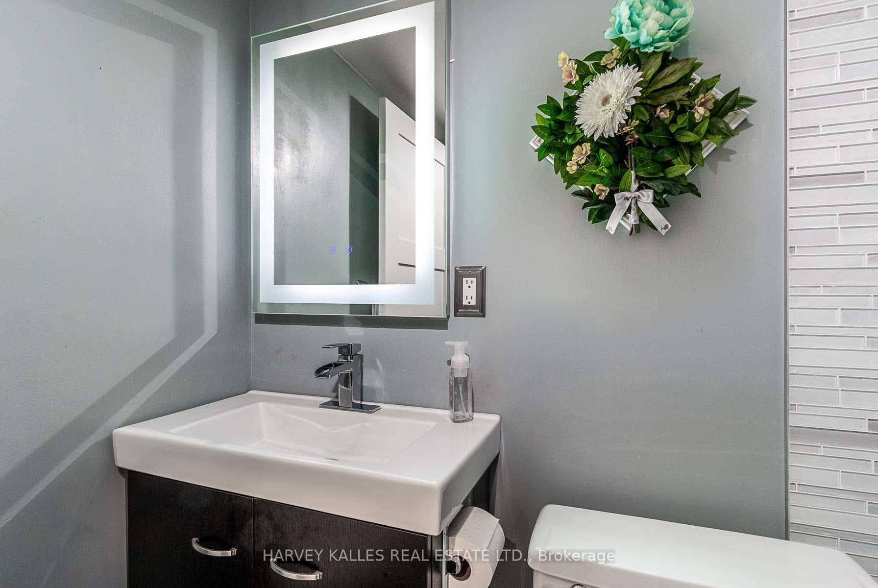 1350 York Mills Road Unit 208 photo 9