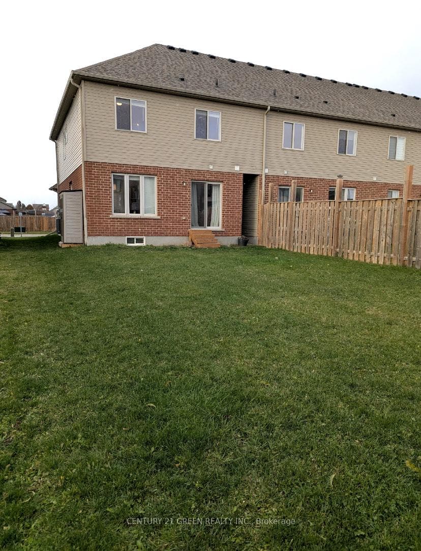 371 Vincent Drive photo 22