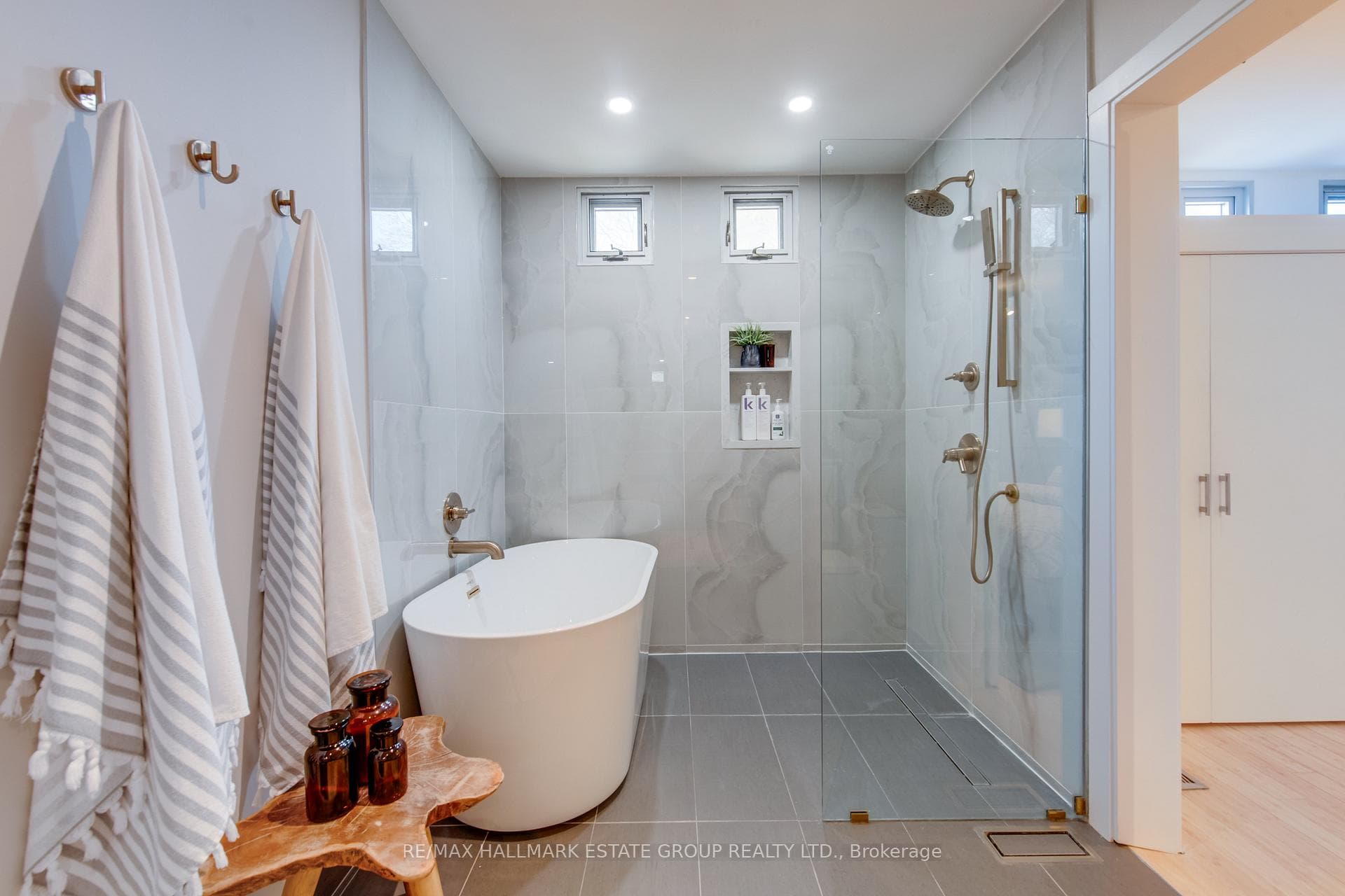 Primary Ensuite