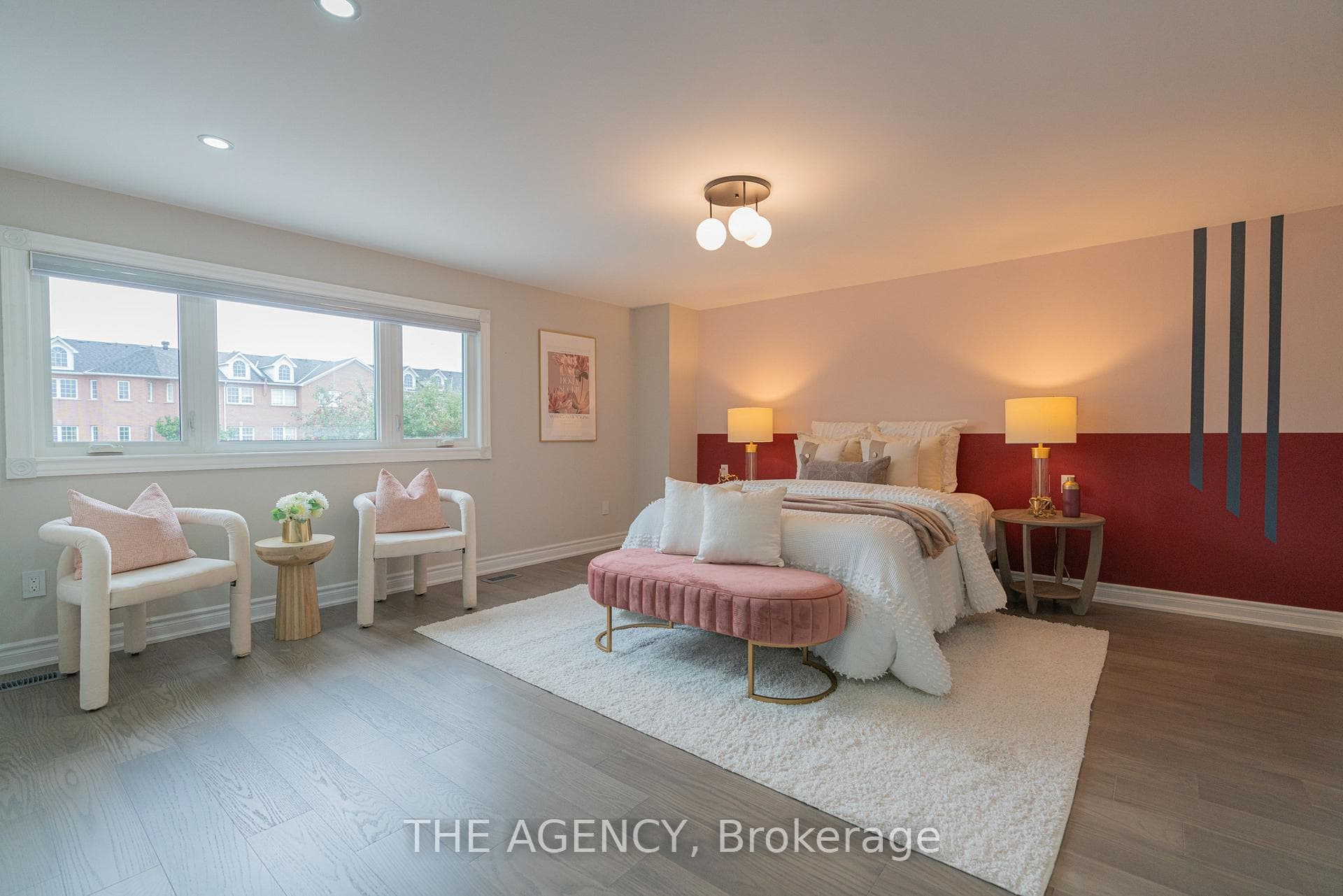 115 Chloe Crescent photo 21