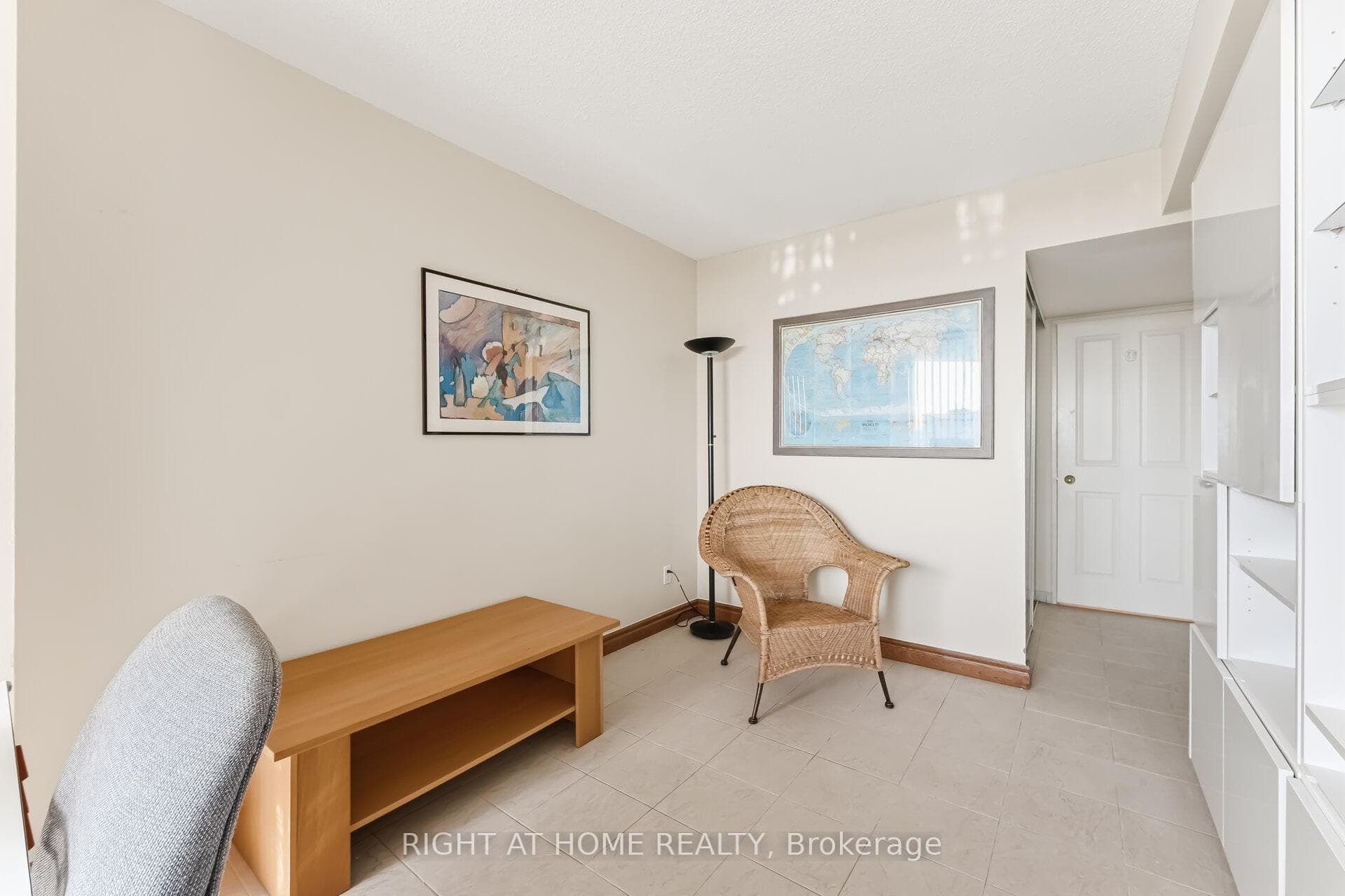 120 Promenade Circle Unit 711 photo 27