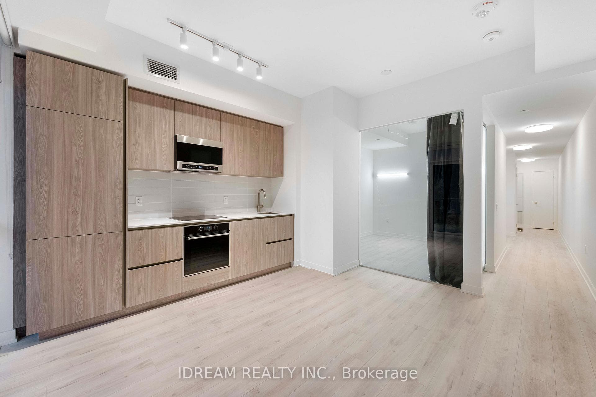 110 Broadway Avenue Unit 206S photo 6