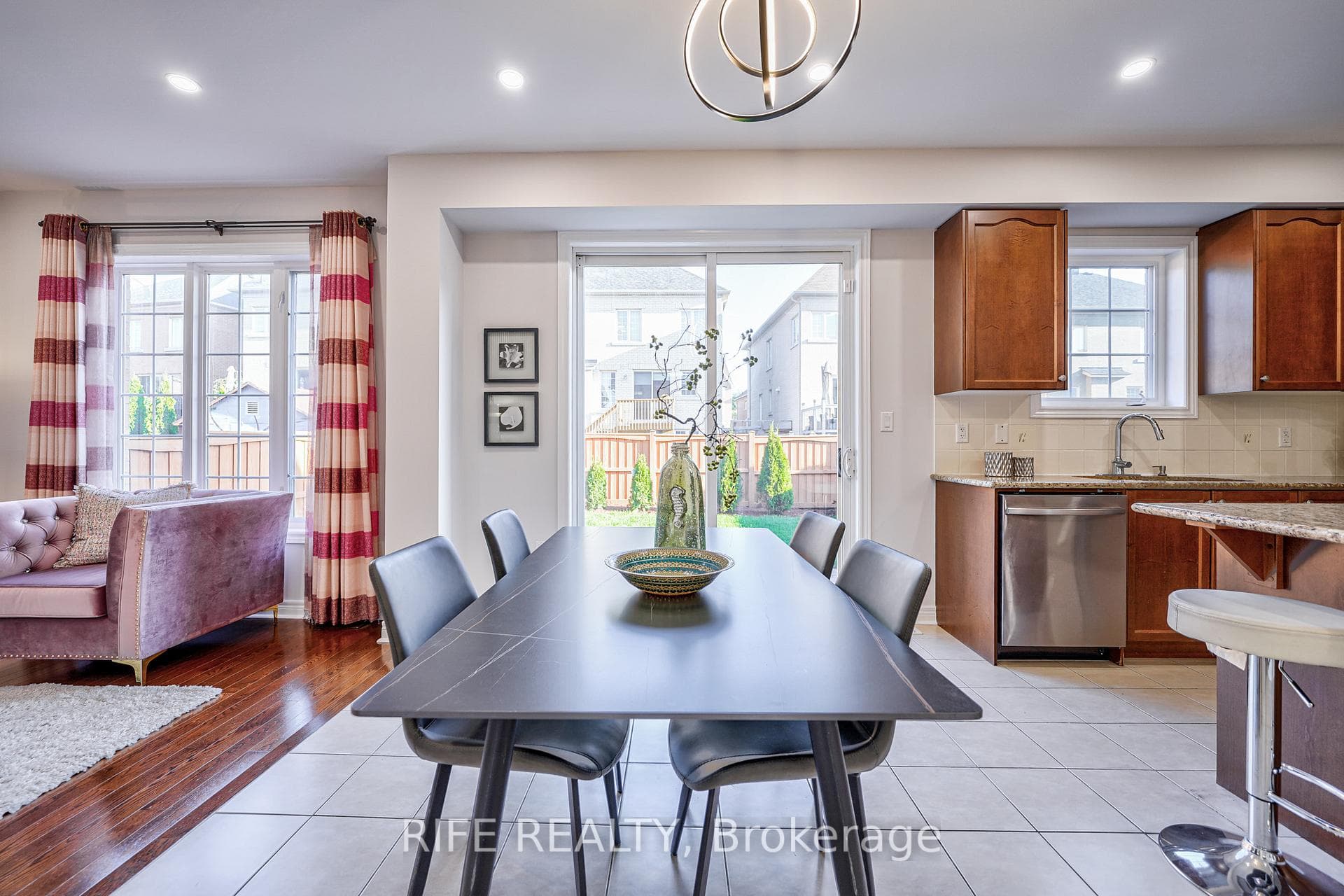 8 Quinton Drive photo 7