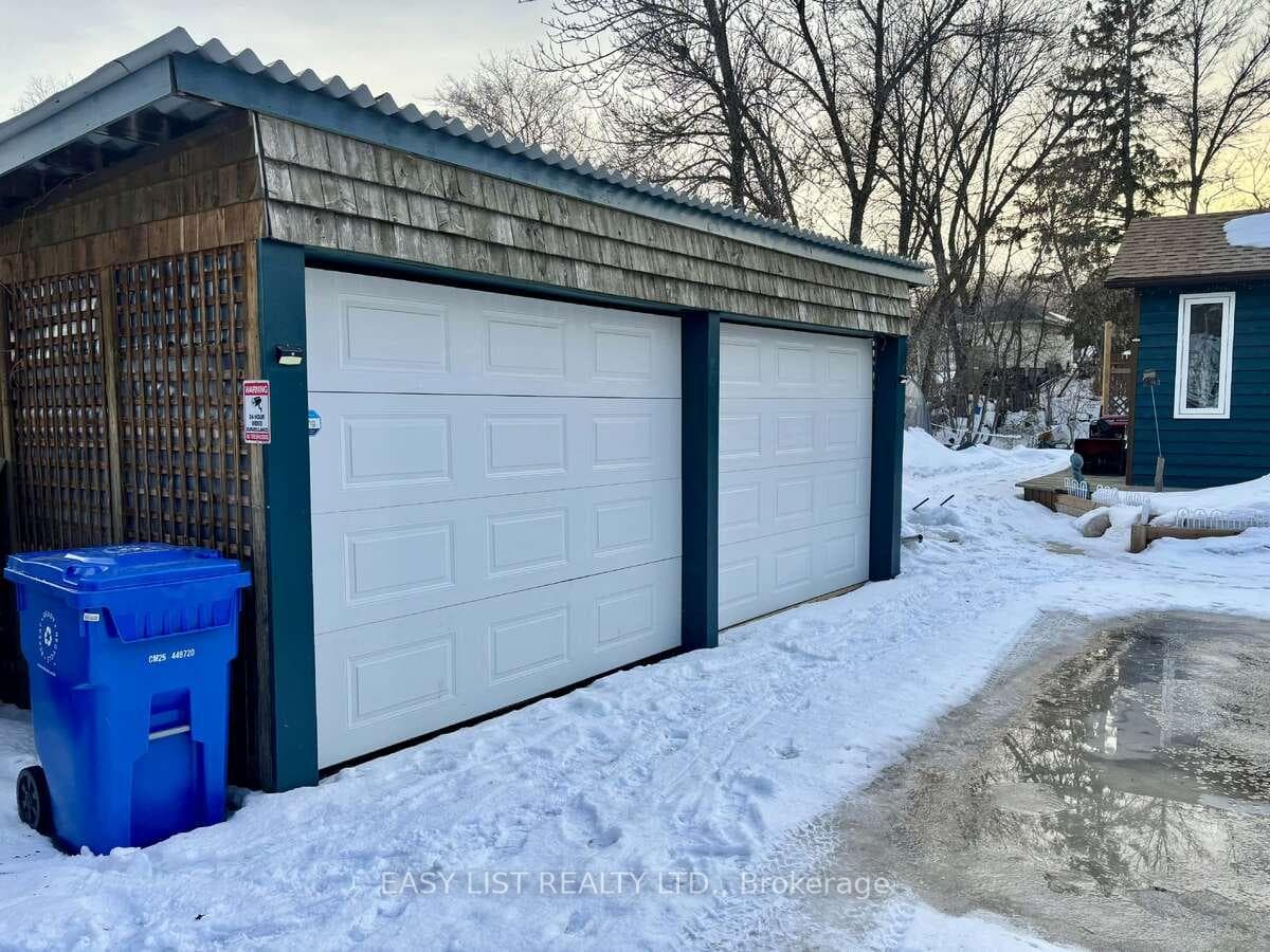 516 Bay Street photo 3