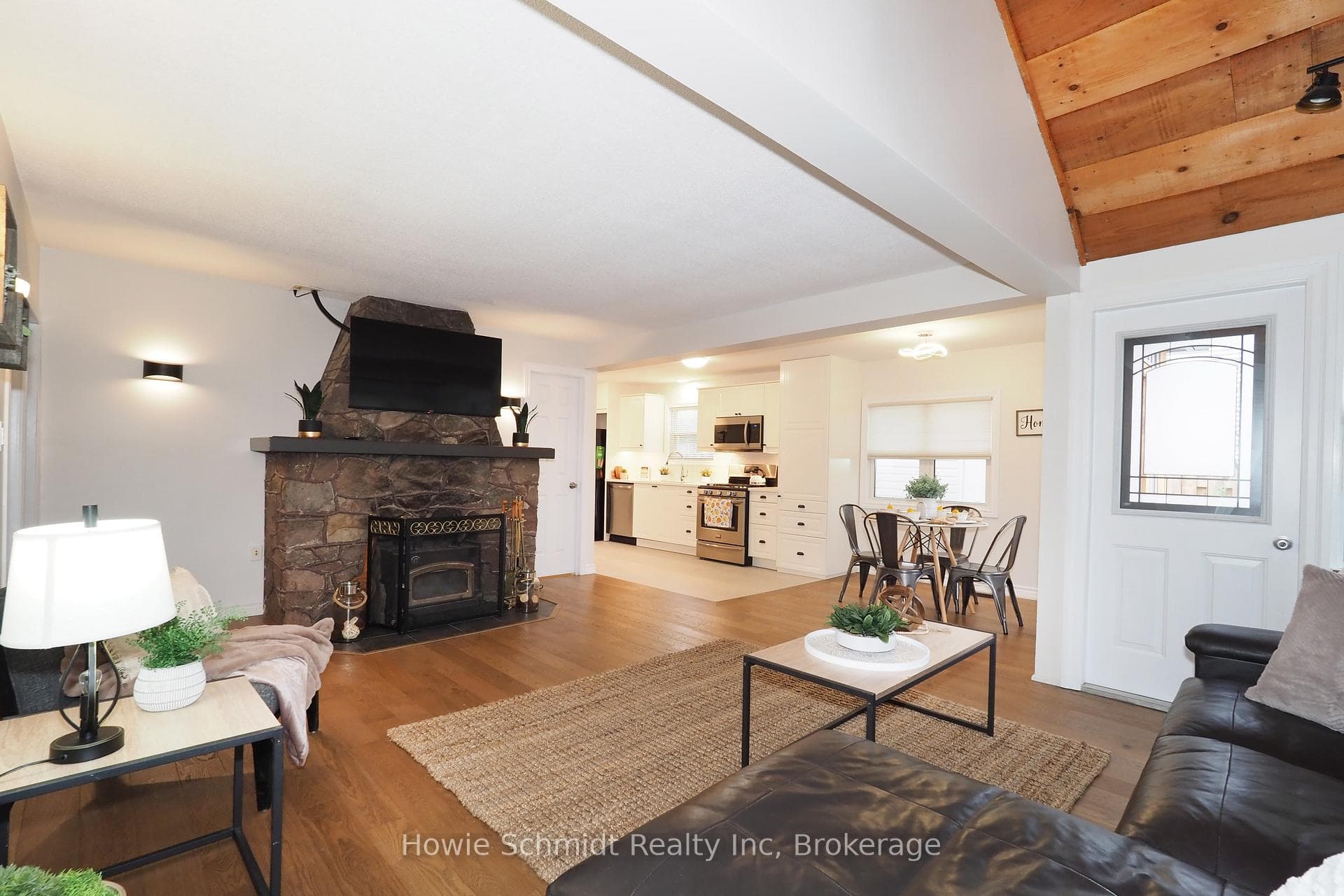 50 Holly Trail photo 13