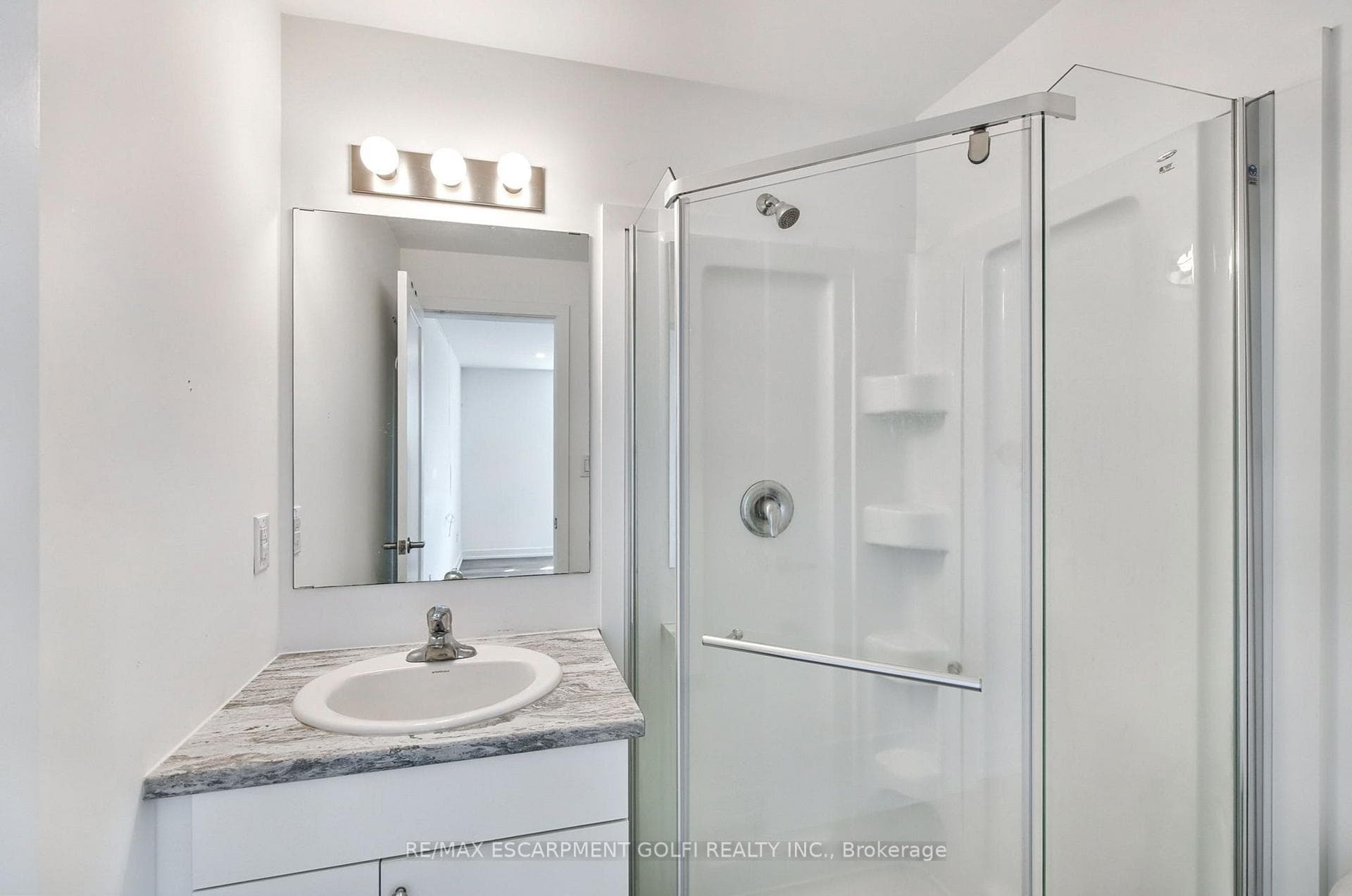 4263 FOURTH Avenue Unit 212 photo 8