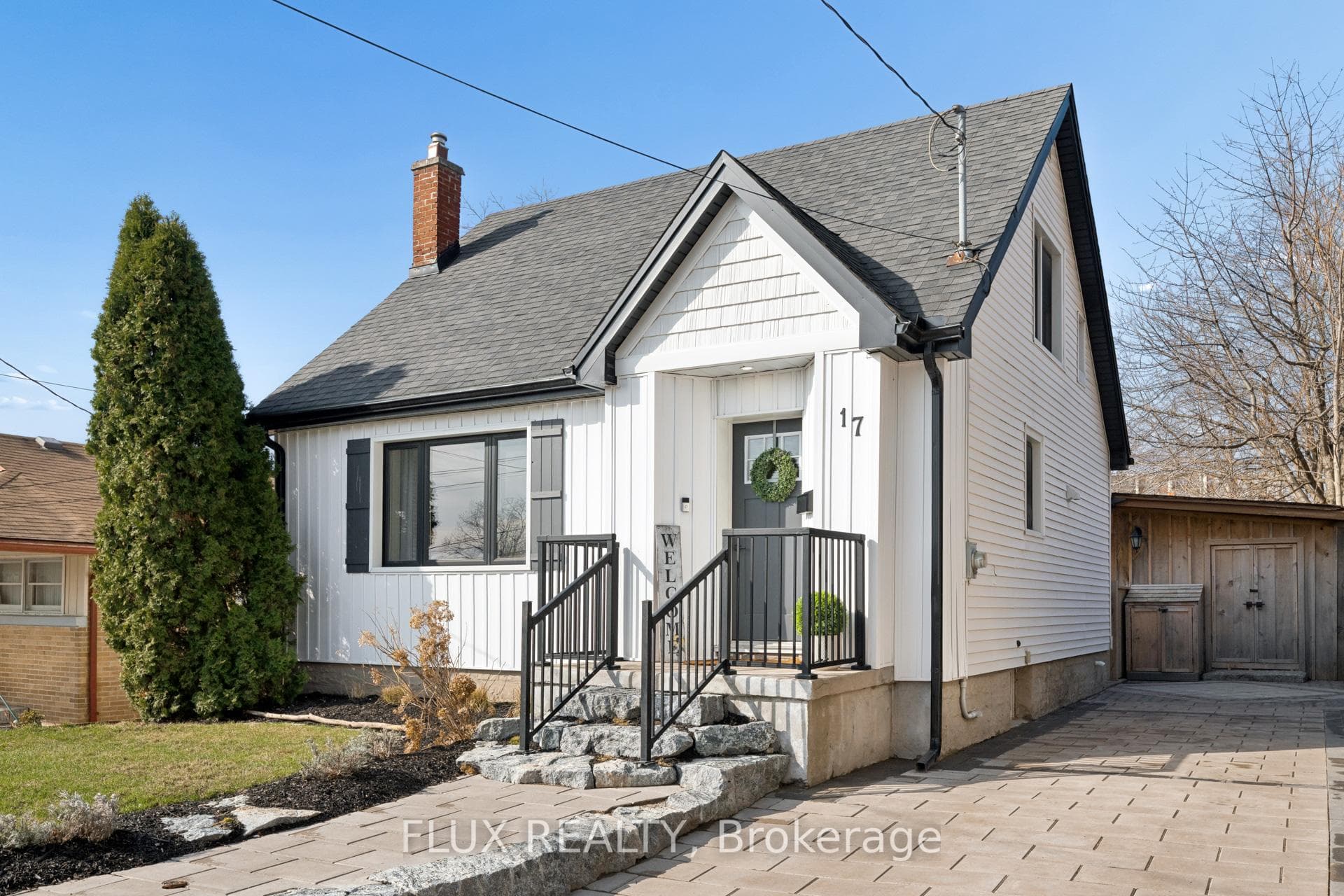 17 Barclay Avenue photo 42