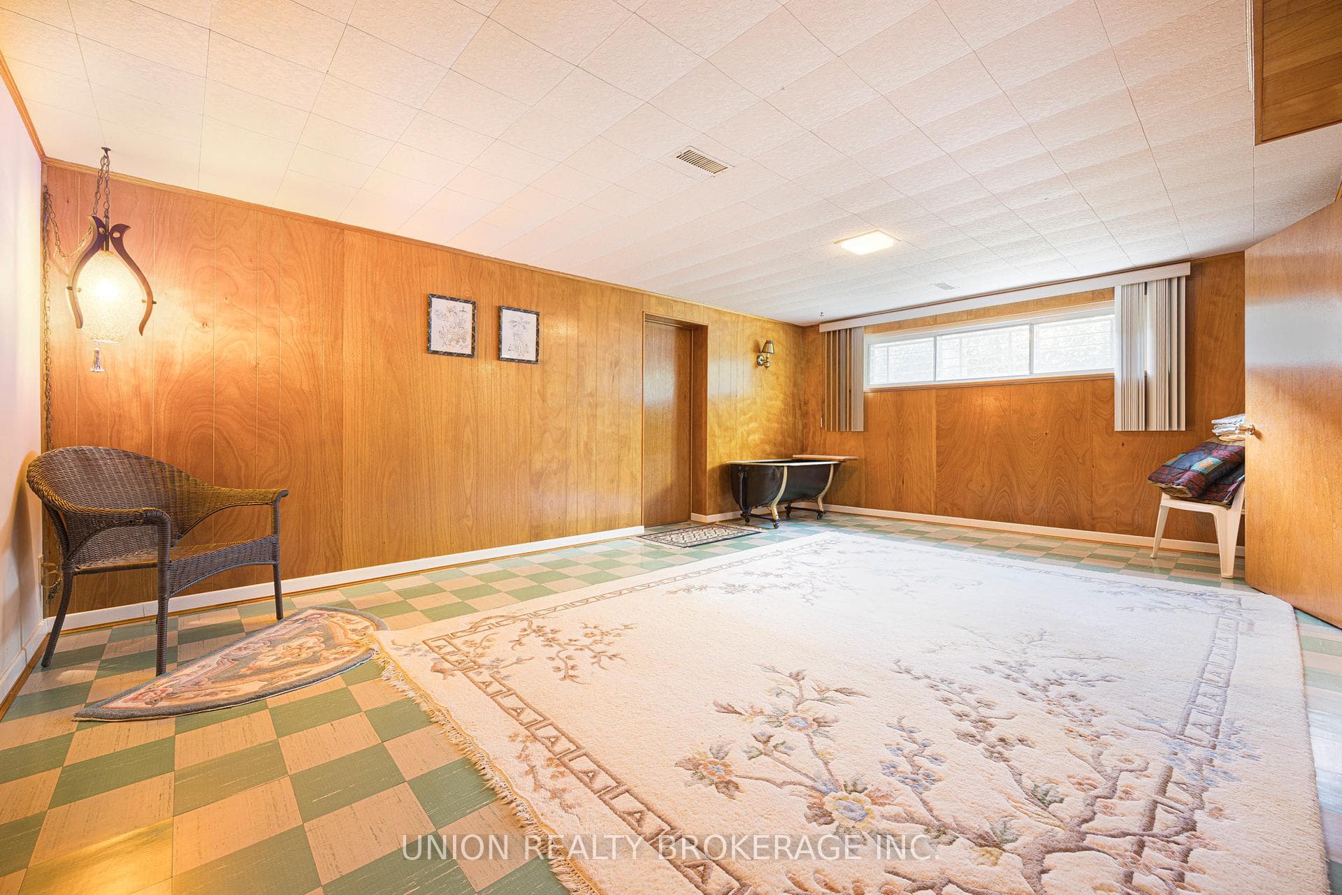 64 Rodda Boulevard photo 18