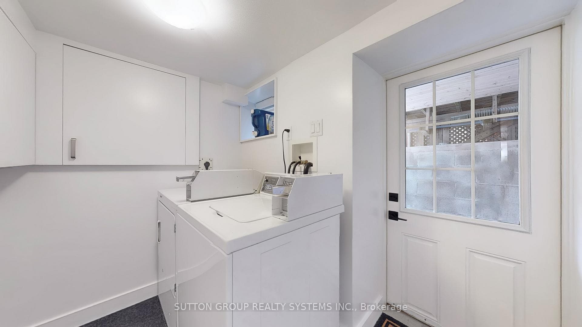 43 Greenlaw Avenue photo 21