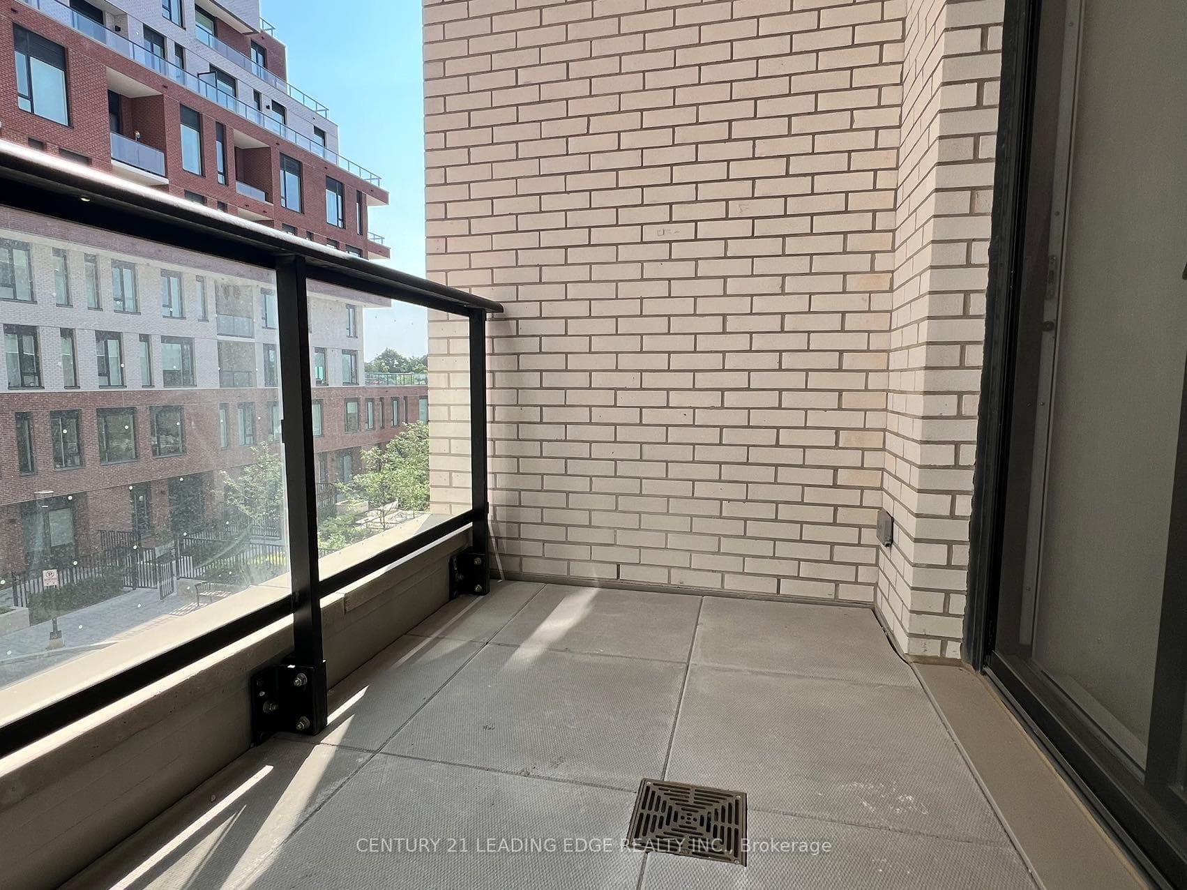 3100 Keele Street Unit 302 photo 9