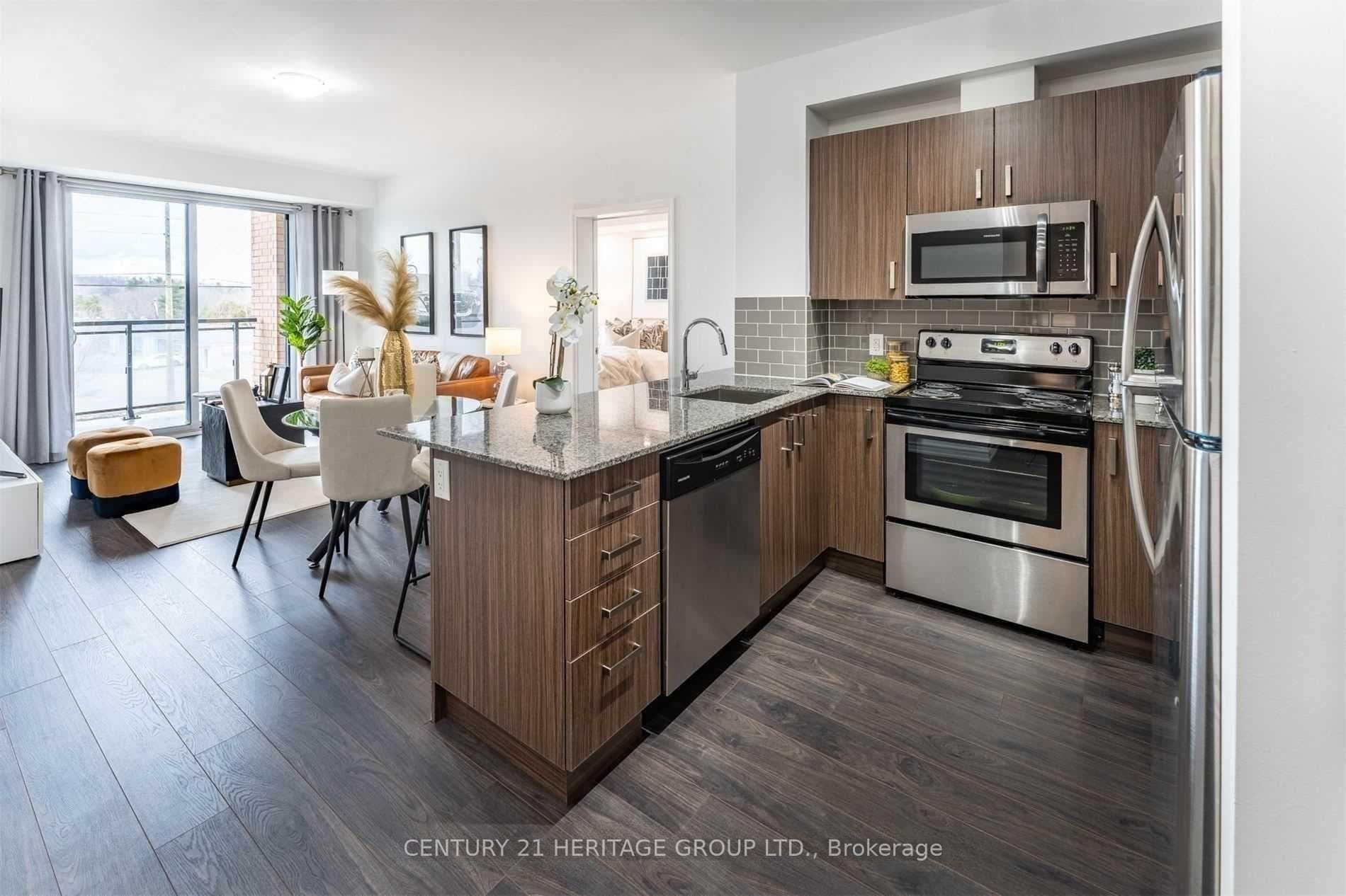 11611 Yonge Street Unit 319 photo 7