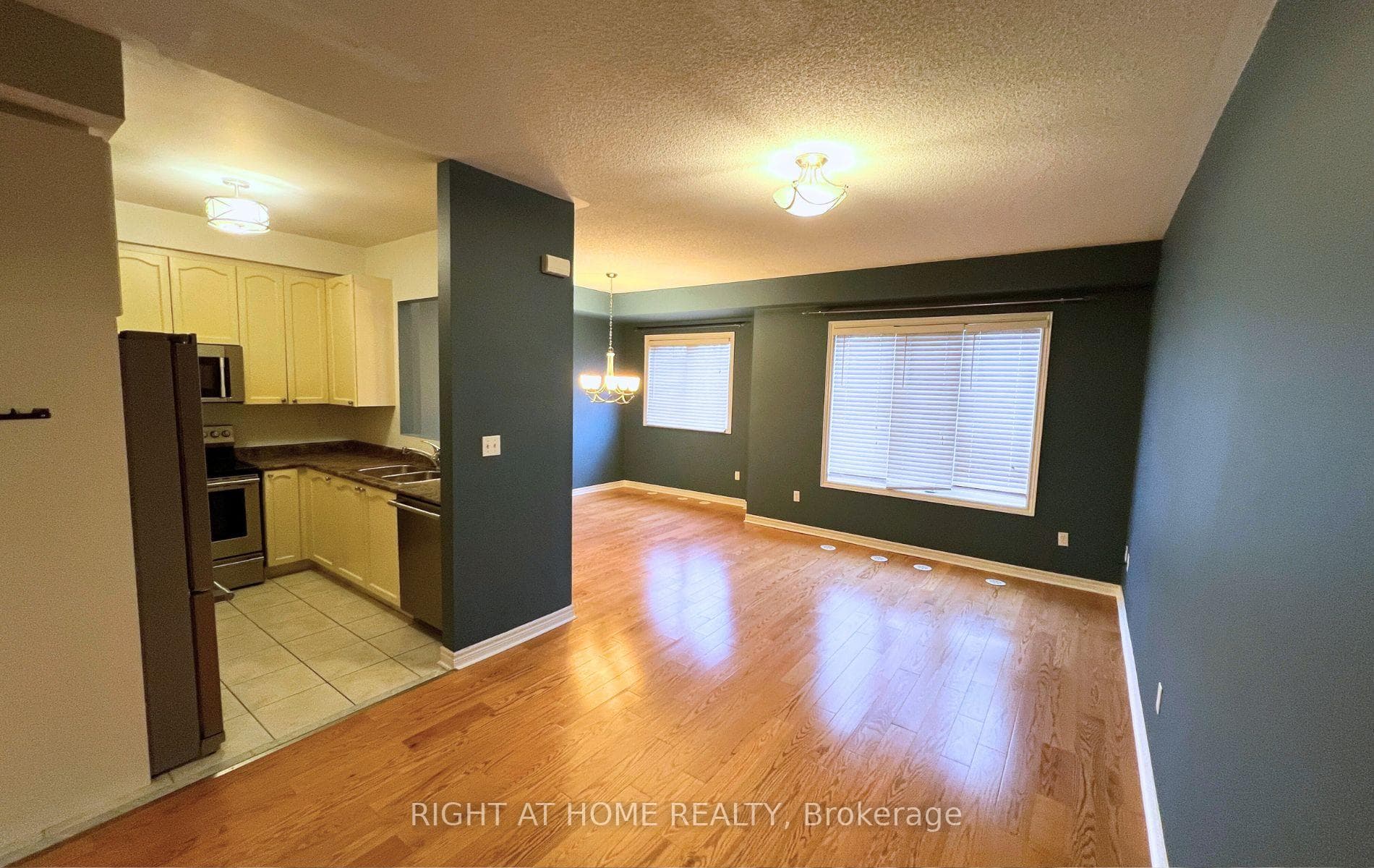 1250 St Martins Drive Unit 45 photo 6