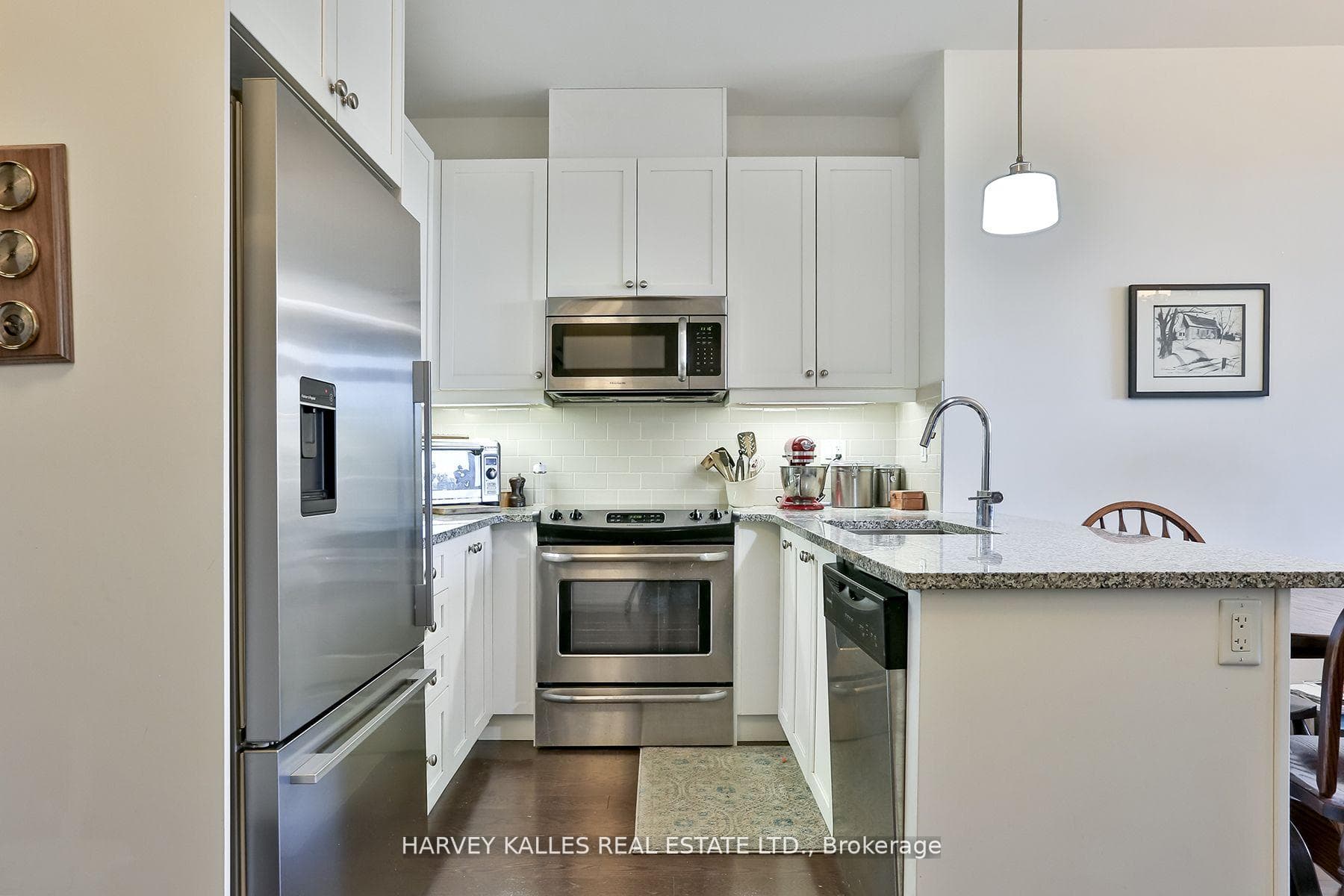 15277 Yonge Street Unit 502A photo 3