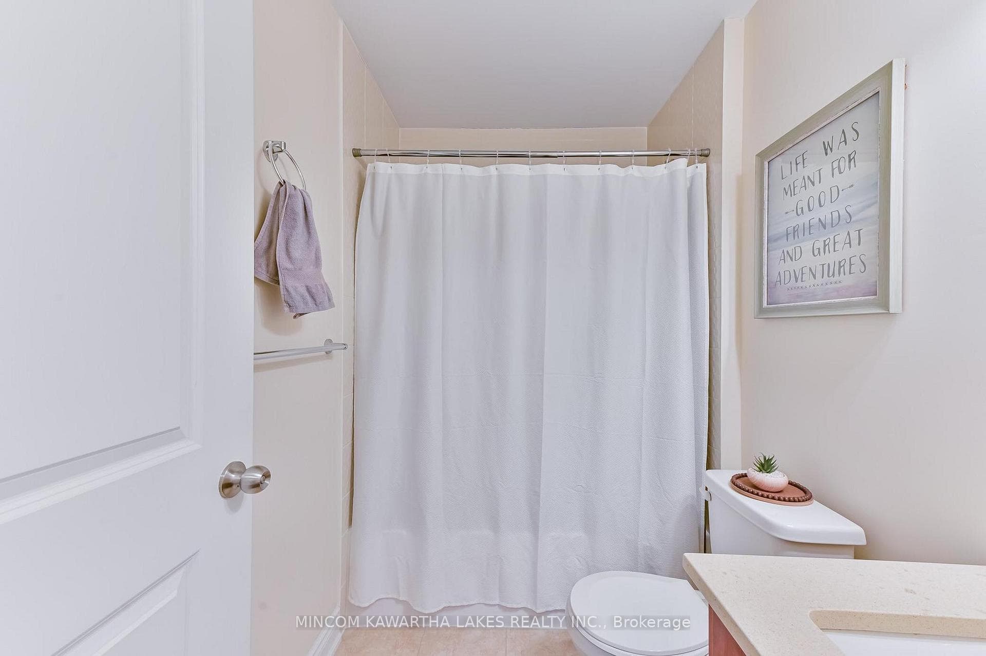 849 Broadway Boulevard photo 30