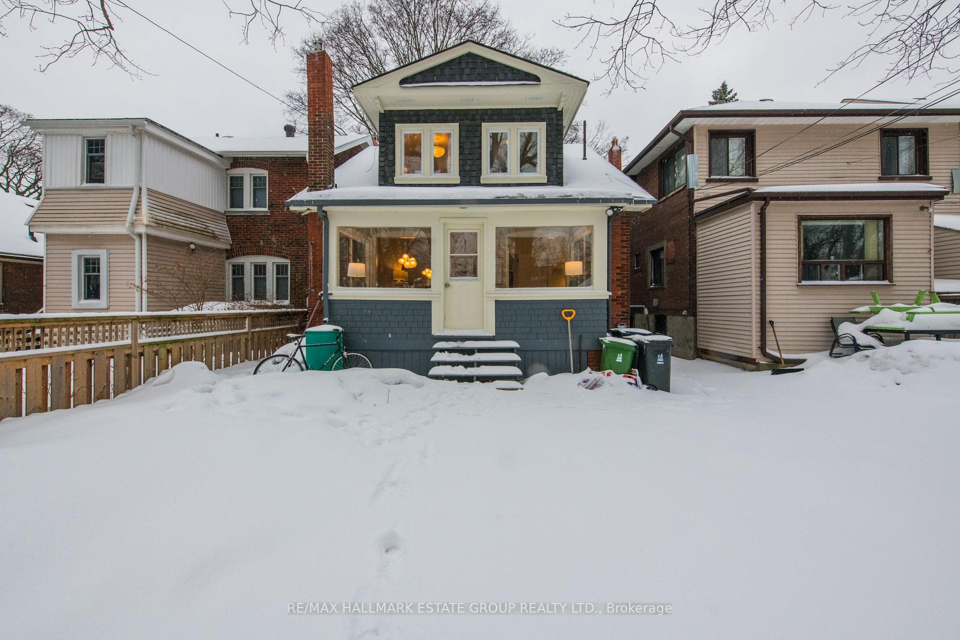 49 Highcroft Road photo 43