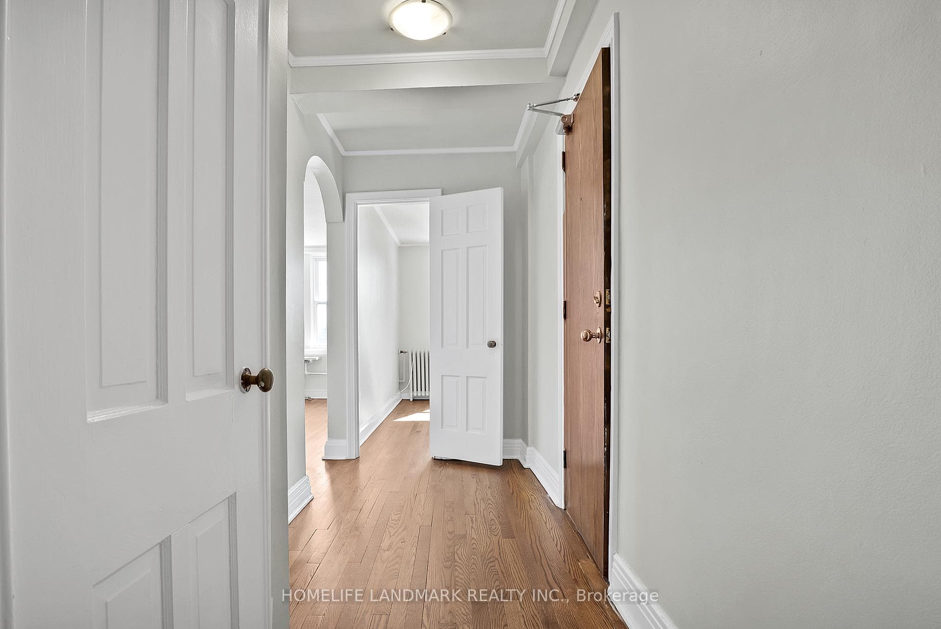 697 Eglinton Avenue Unit 407 photo 31