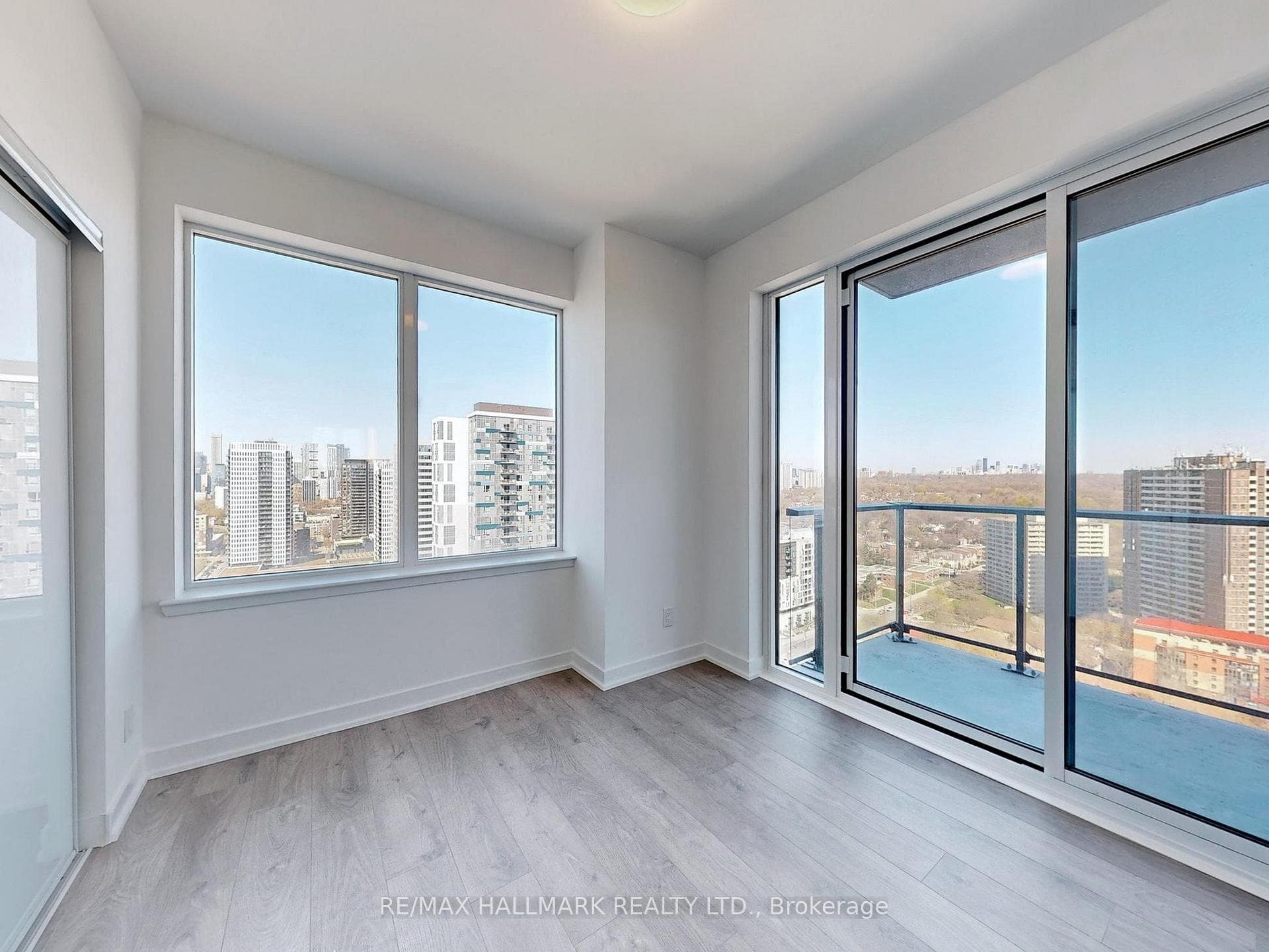 5 Defries Street Unit 2408 photo 17