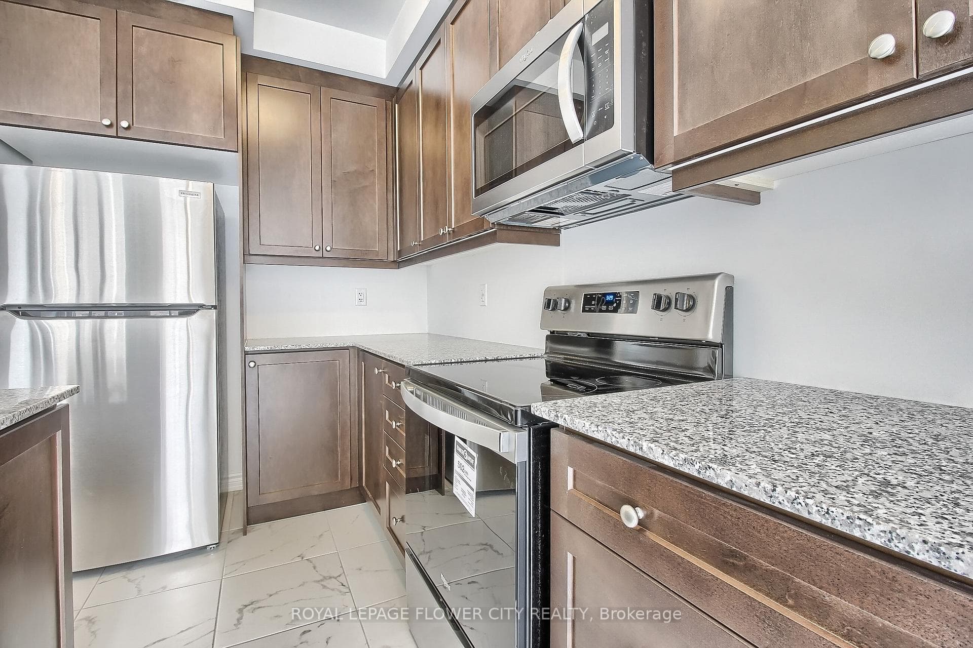 10 Keppel Circle photo 12