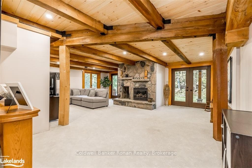 64 GOLF COURSE Road photo 28
