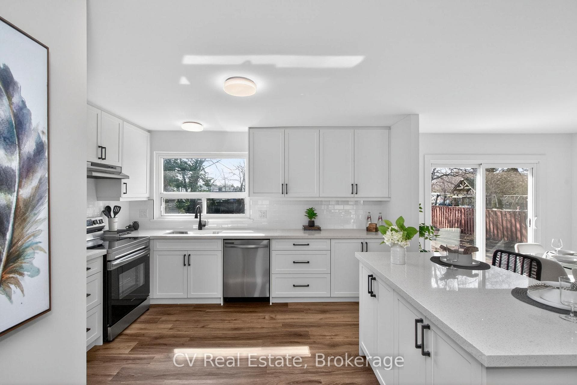 204 Lynn Street photo 8