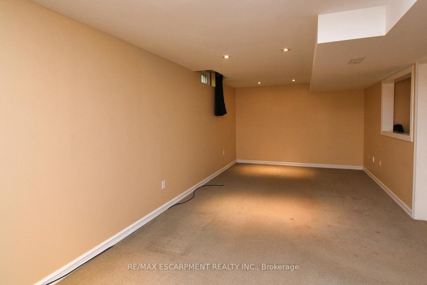 78 Broughton Avenue photo 31