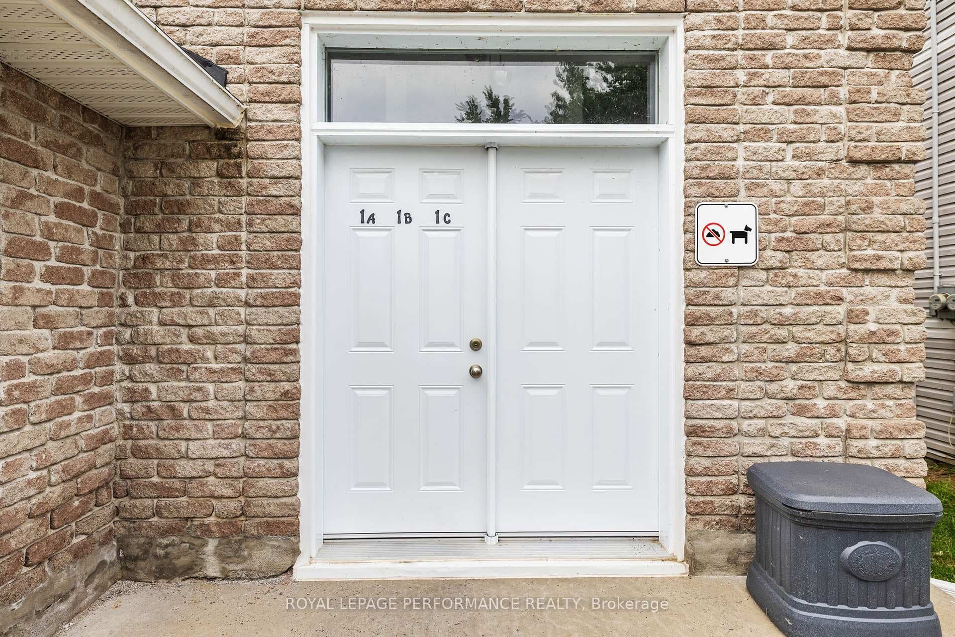 75 LAPOINTE Boulevard Unit 1C photo 9