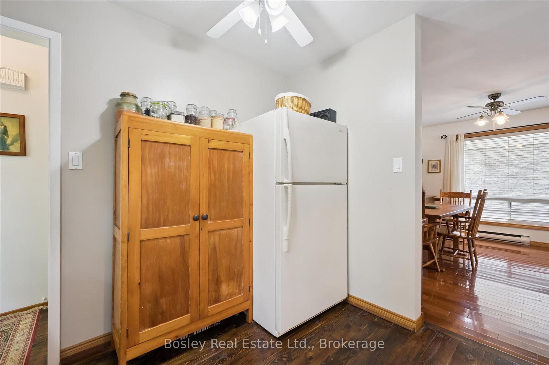 70 McNab Street photo 19