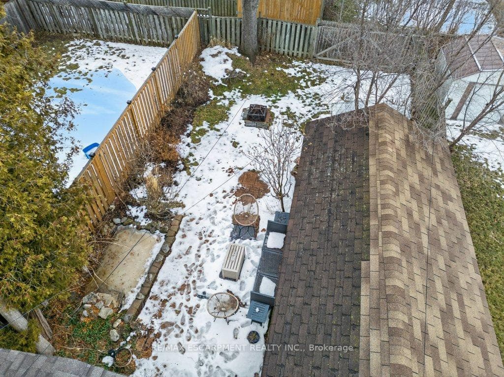 196 Paling Avenue photo 45