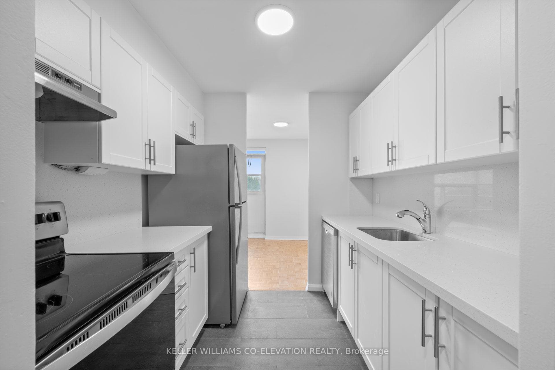 10 Fontenay Court Unit 412 photo 7
