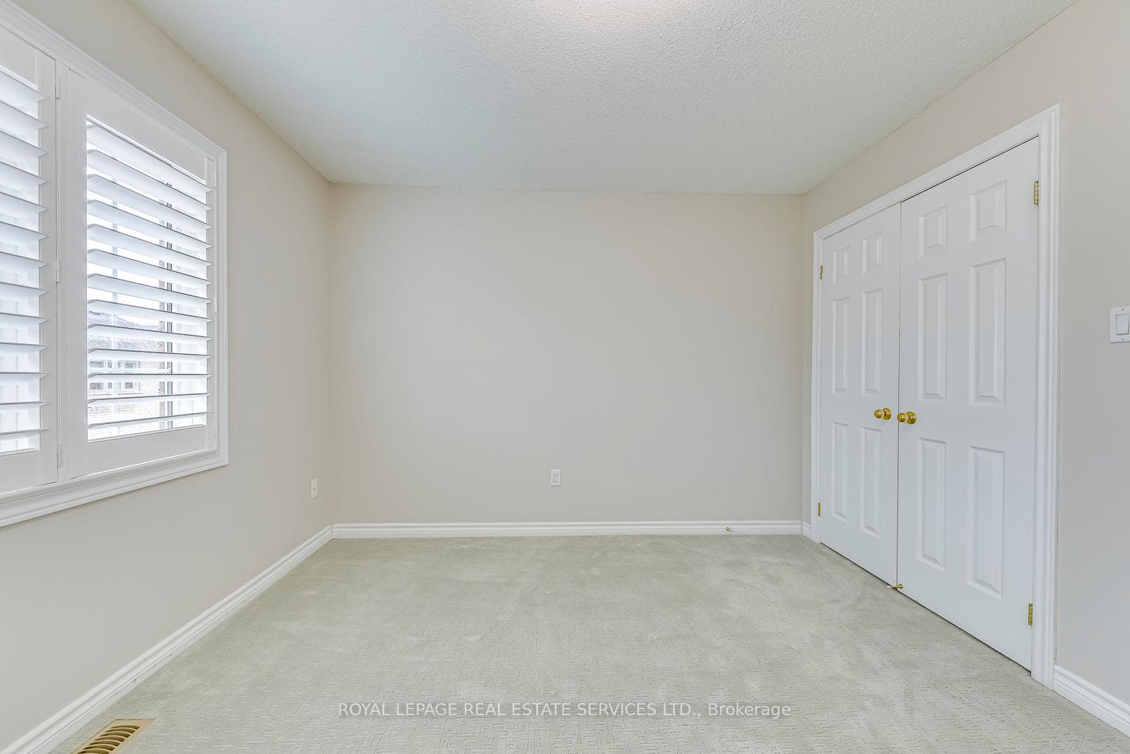 2479 Felhaber Crescent photo 28