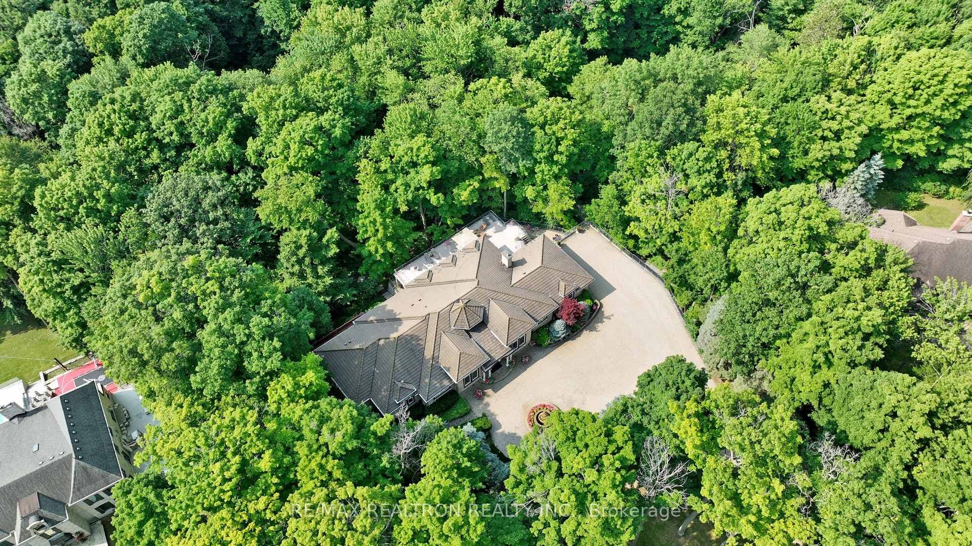 38 Bridgewater Drive photo 39