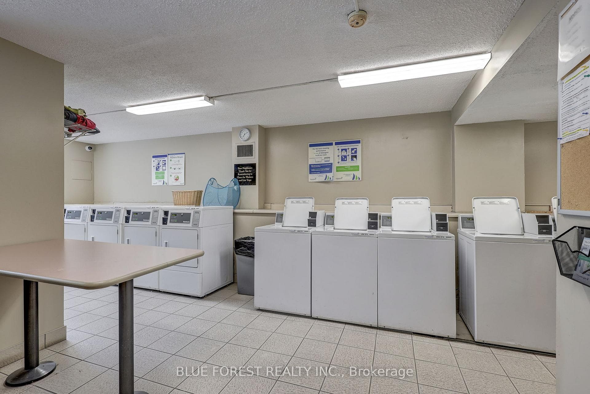 Laundry Room - Floor 3