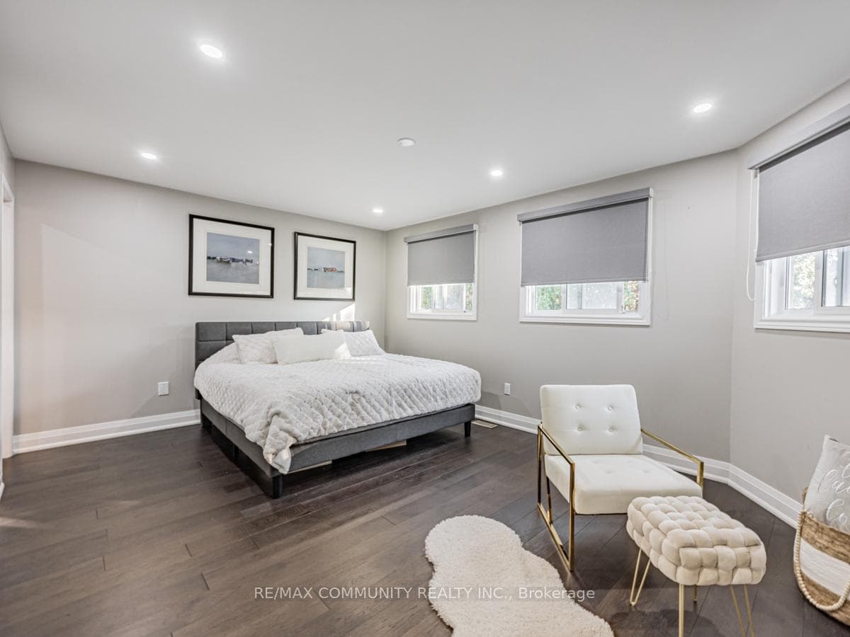 29 Tarsus Crescent photo 24