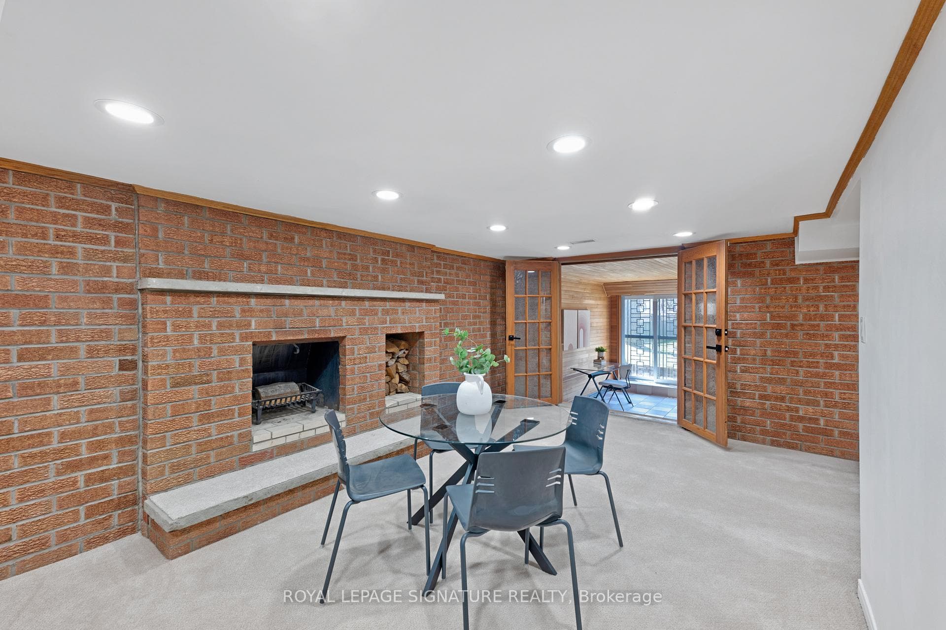 154 Centennial Road photo 37