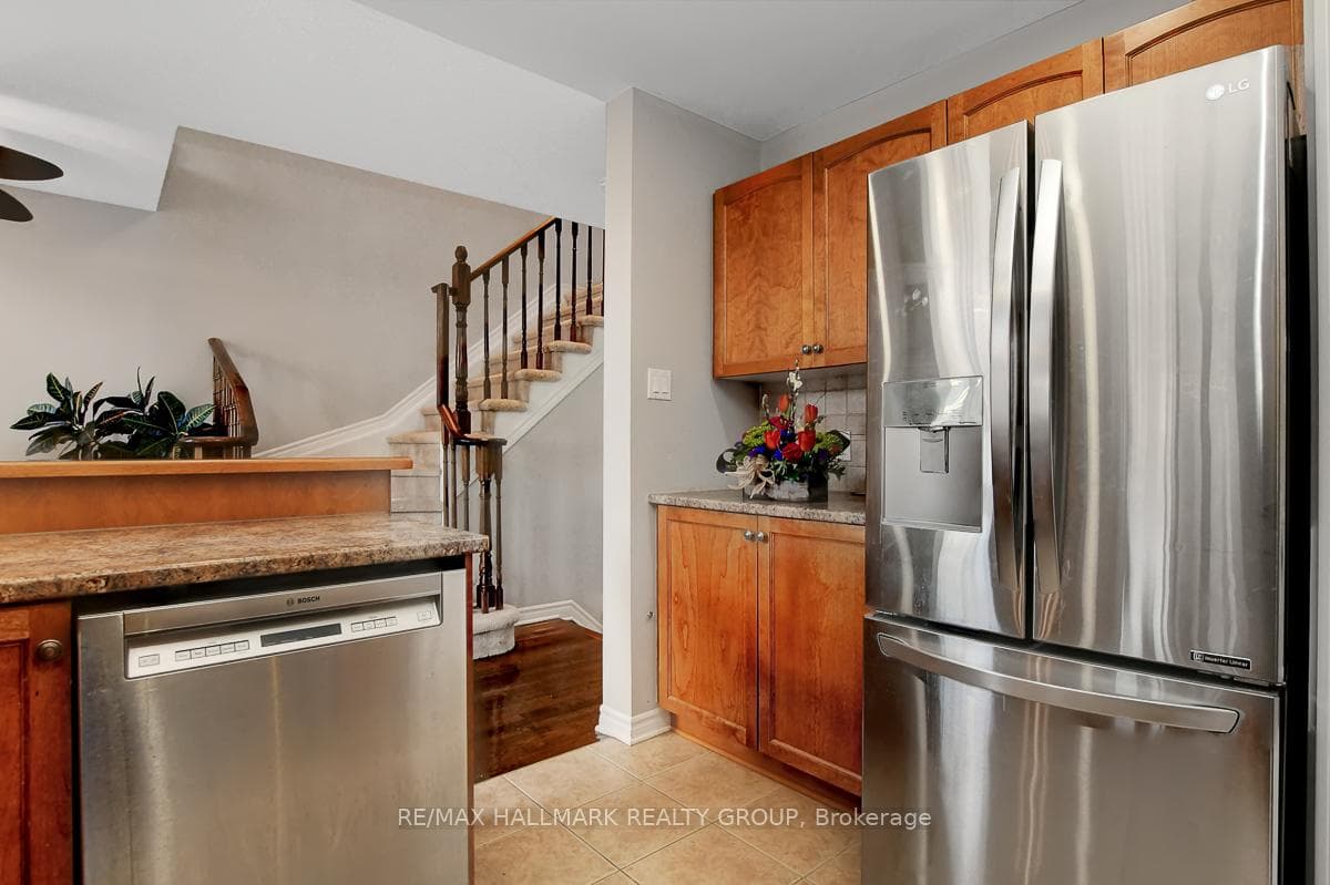 81 Edenvale Drive photo 14