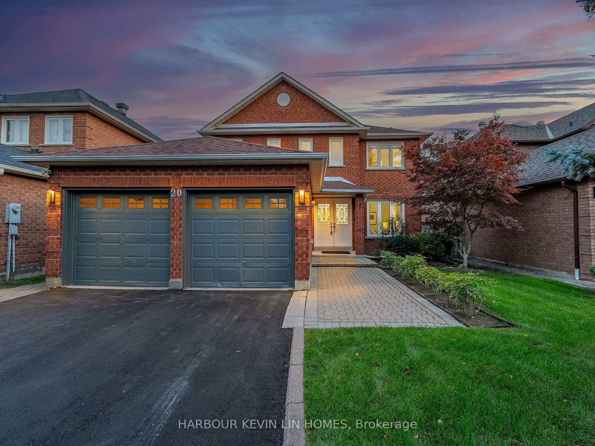 20 Kevi Crescent photo 1