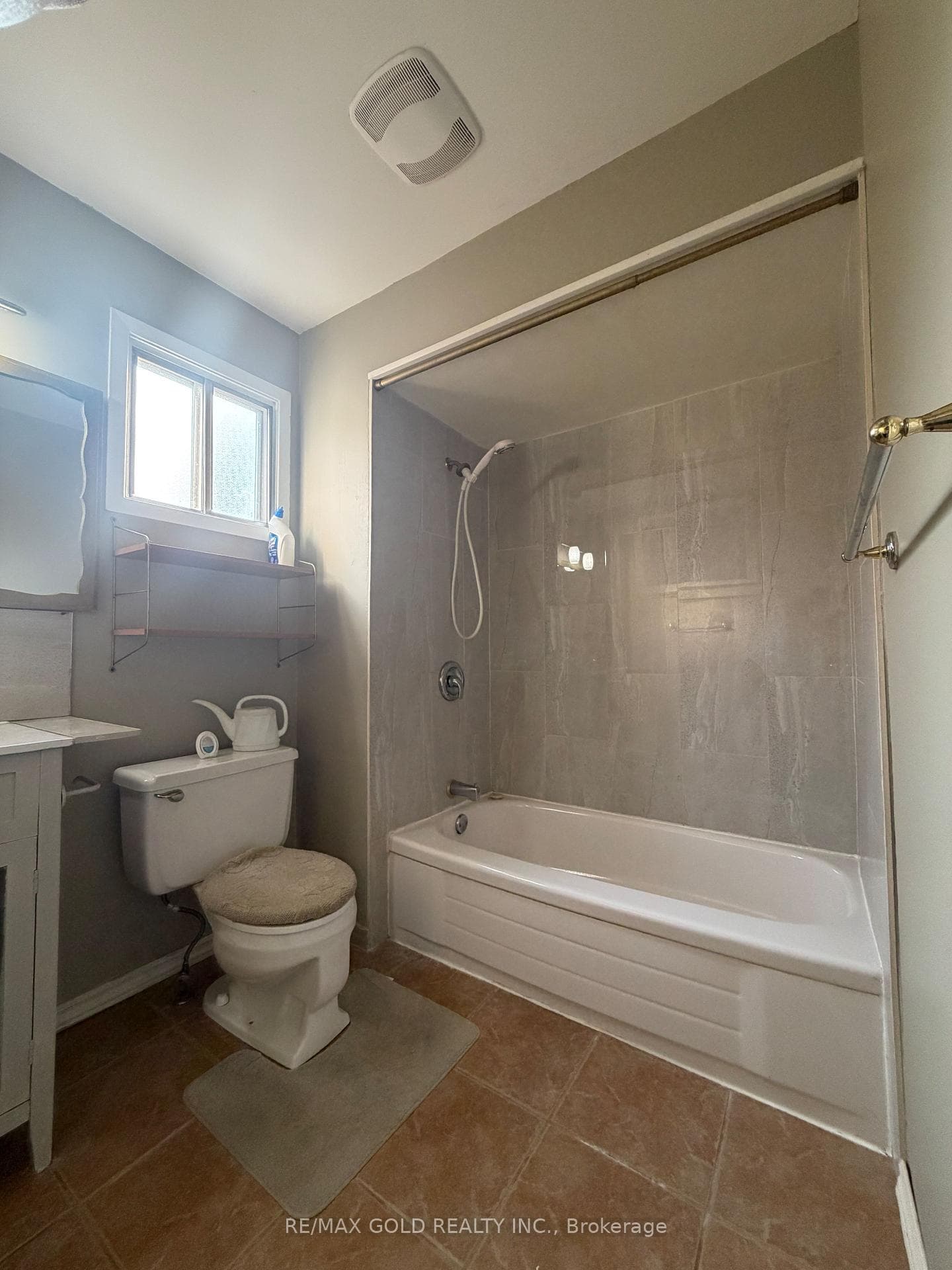 38 Carter Drive Unit Main photo 18