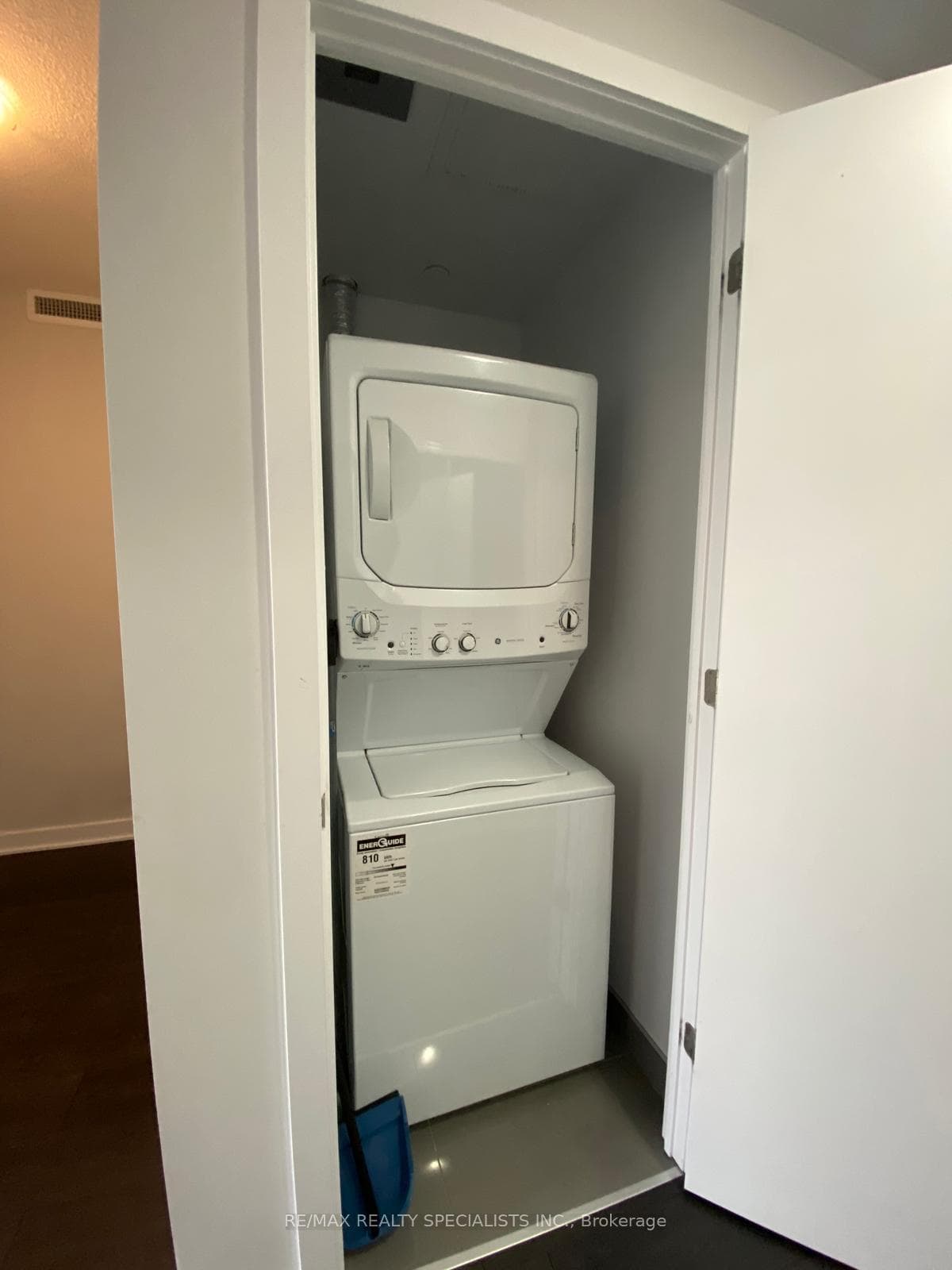 2221 yonge Street Unit 1511 photo 18