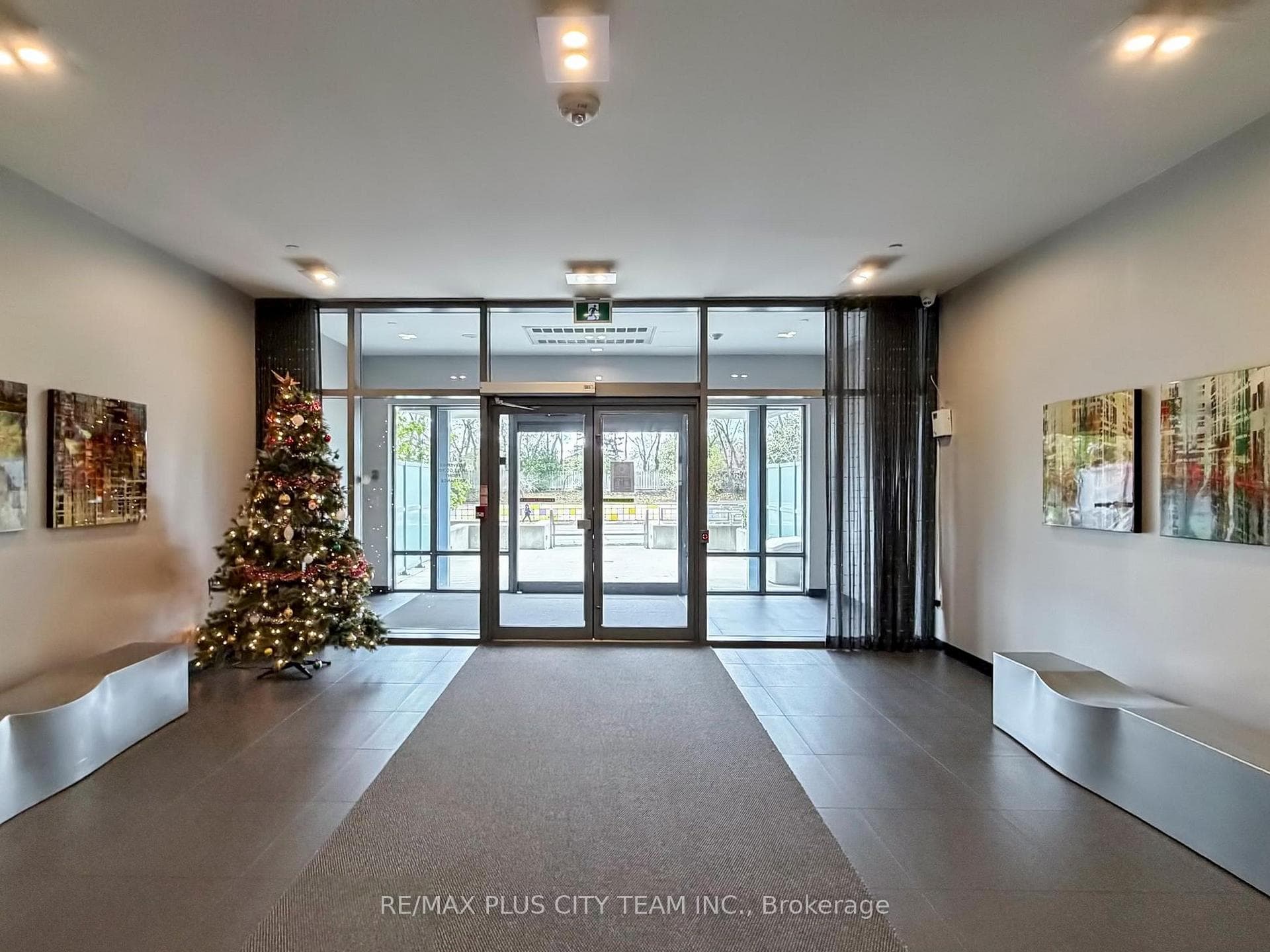 52 Forest Manor Road Unit 621 photo 36