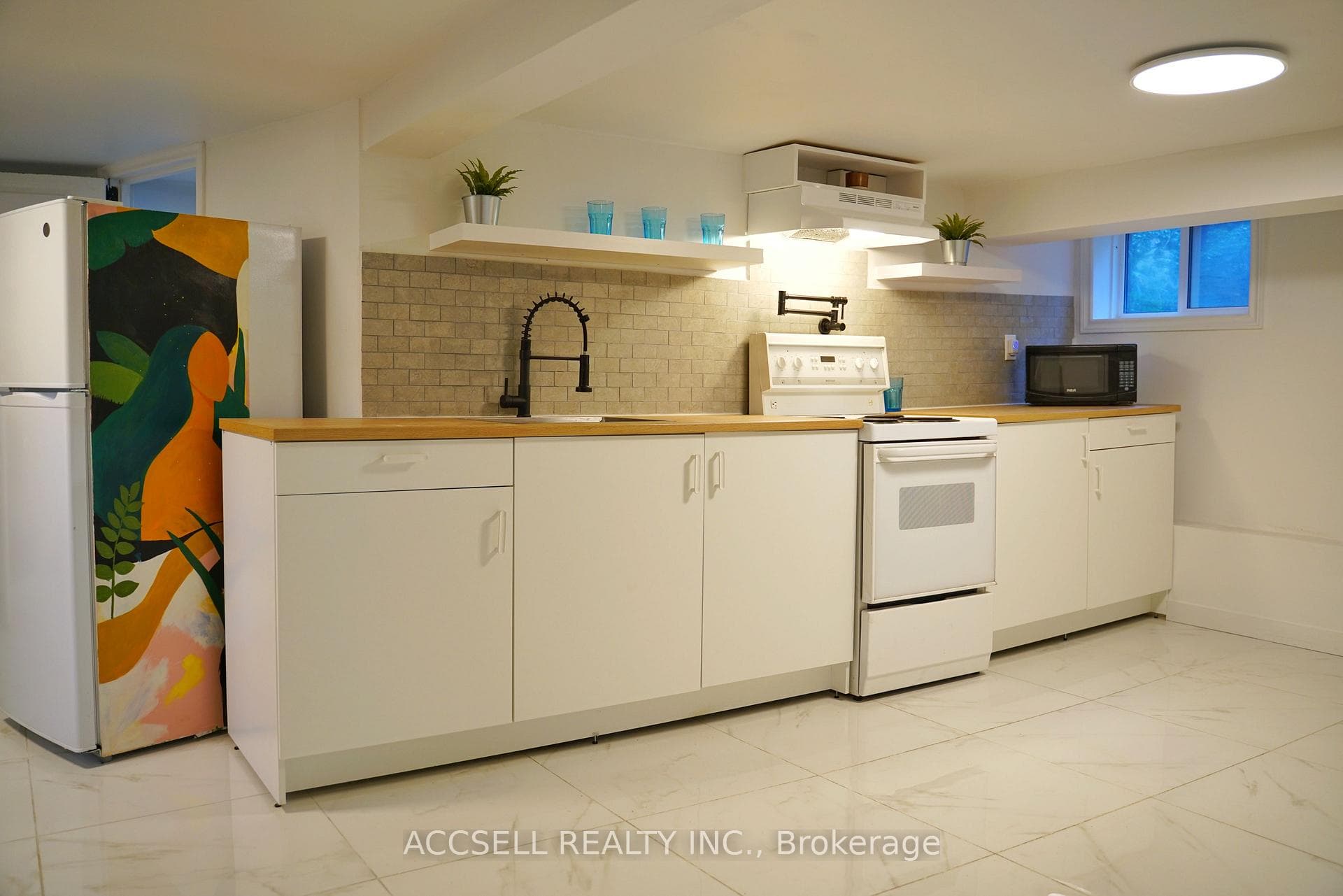 1069 Dixie Road photo 25