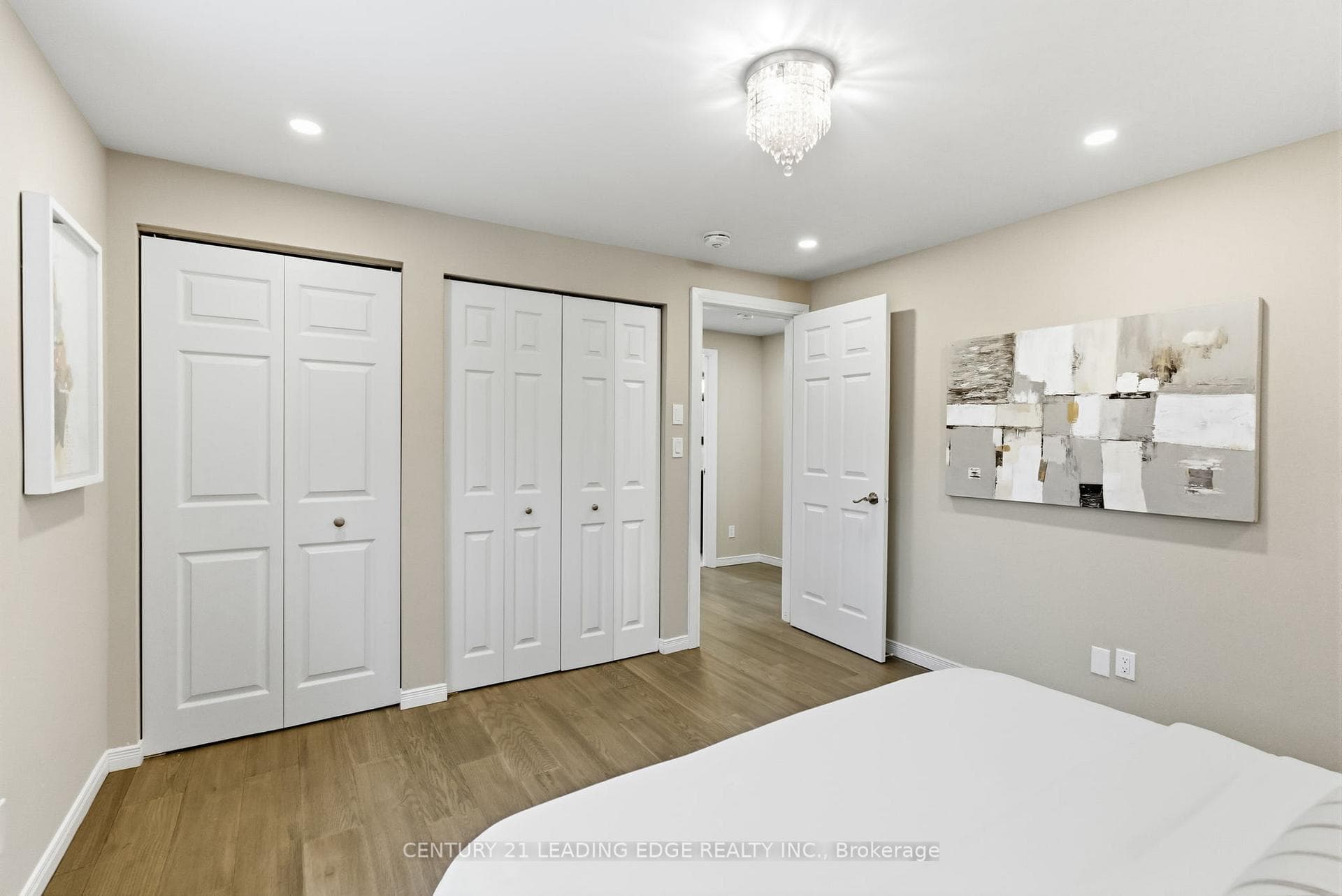 486 Crestwood Drive photo 36