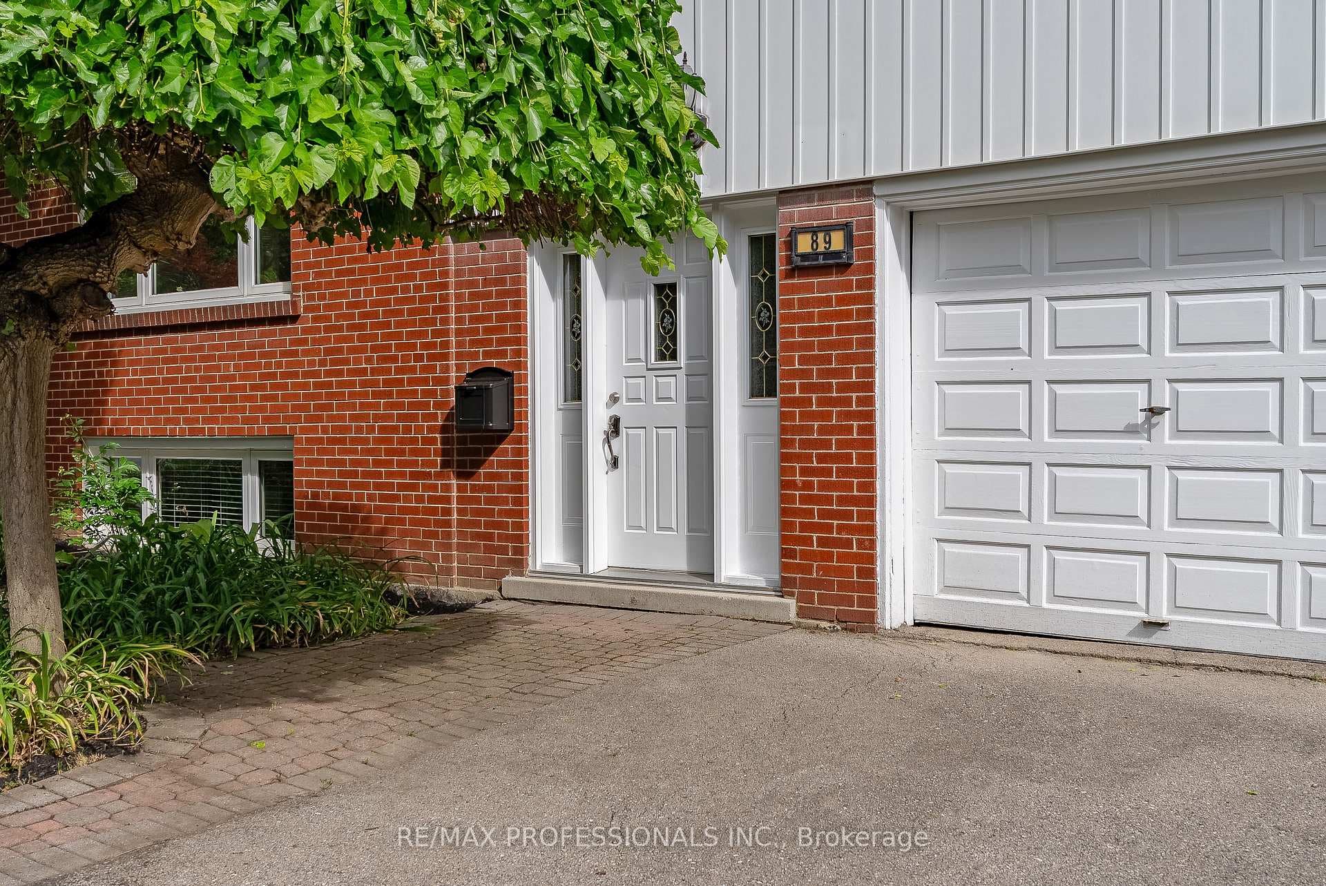 89 Glen Agar Drive photo 2