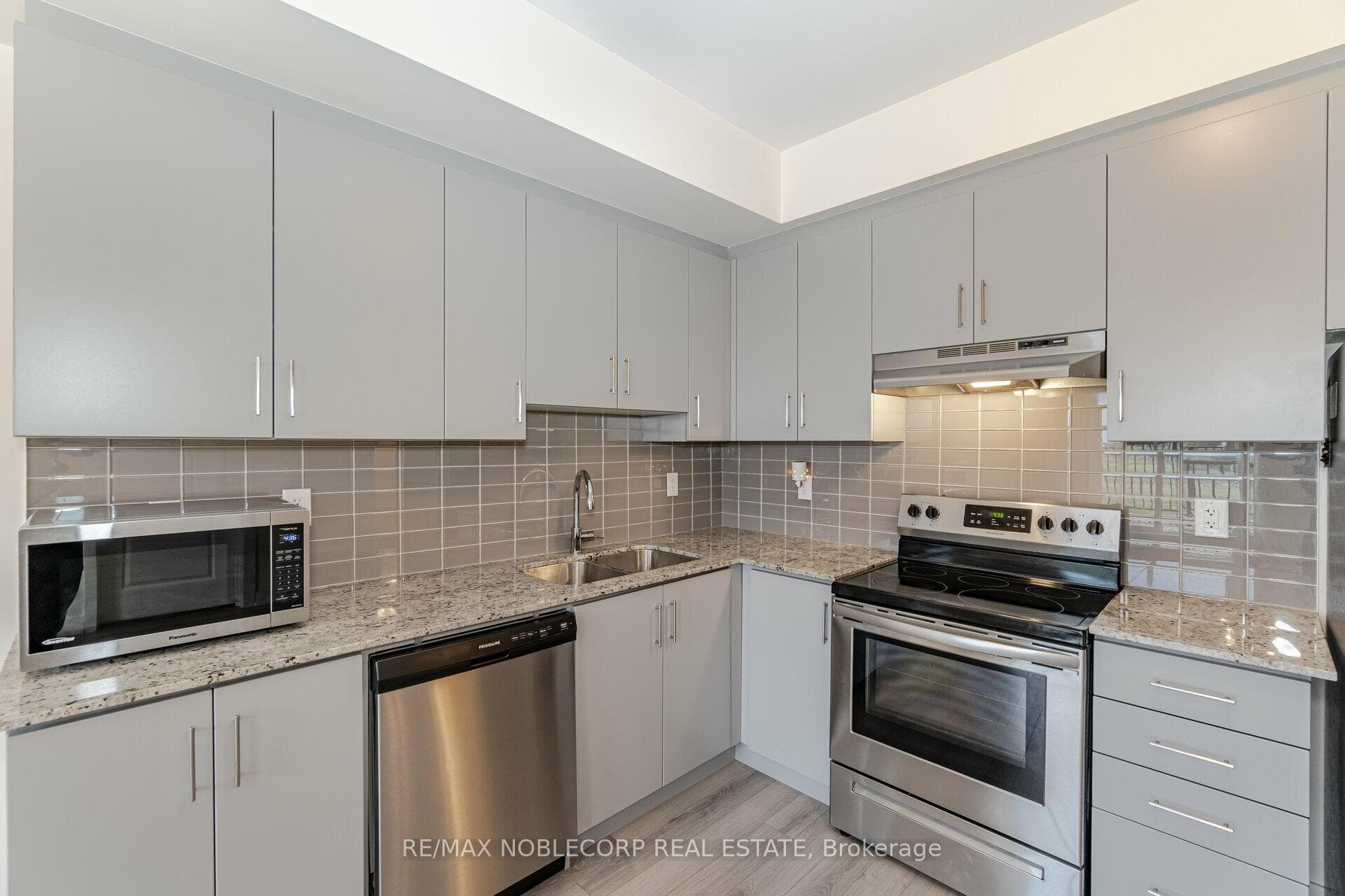 39 John Perkins Bull Drive Unit 22 photo 8