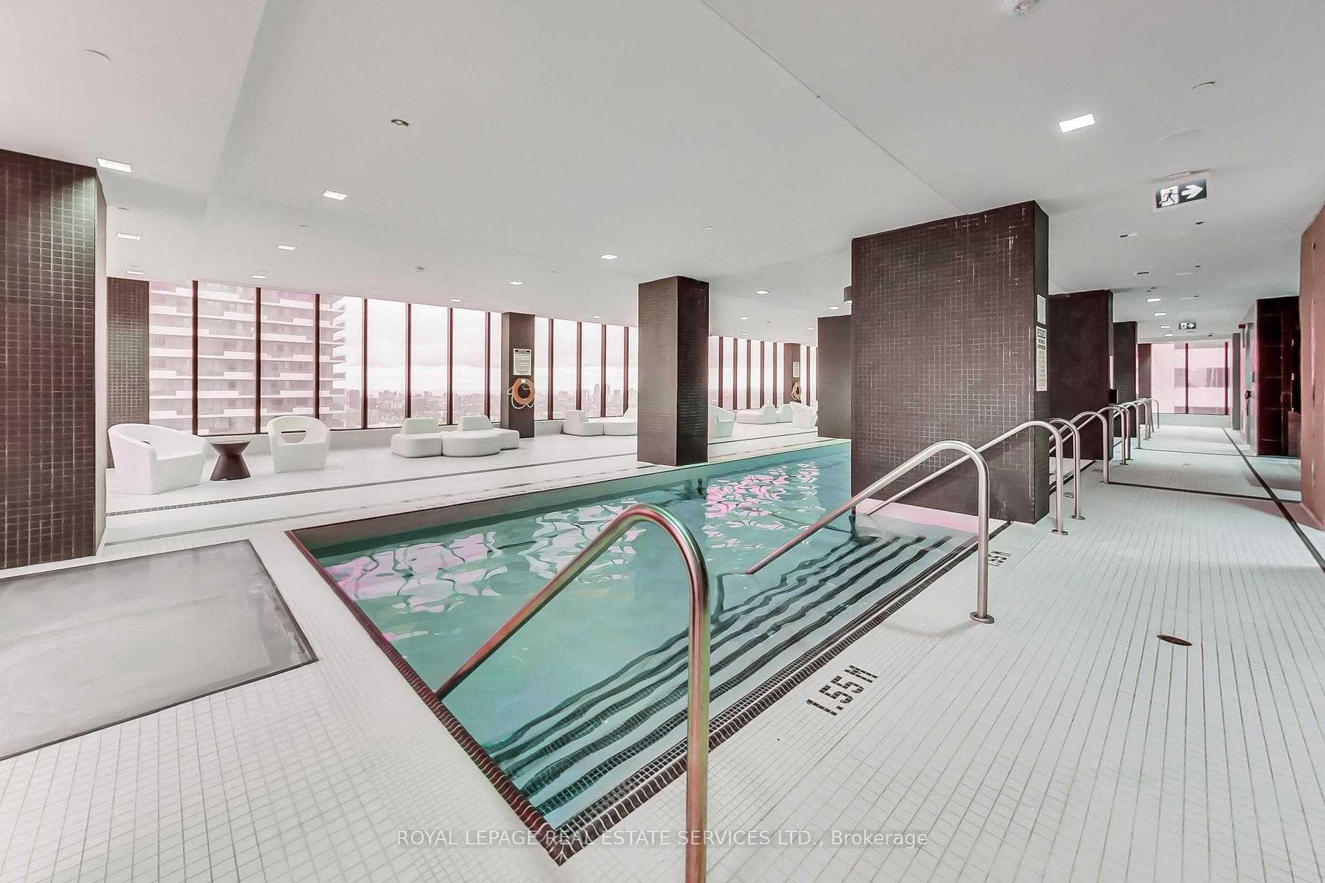 8 Eglinton Avenue Unit 511 photo 25