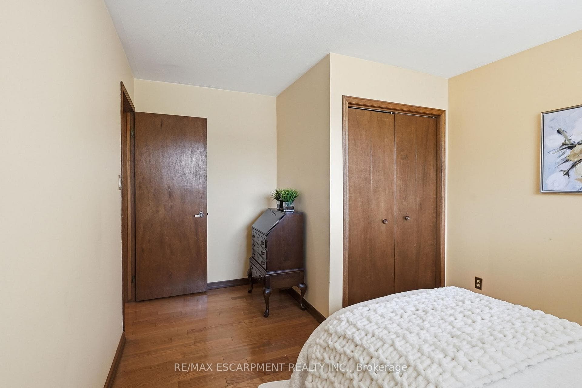 57 NEIL Avenue photo 33